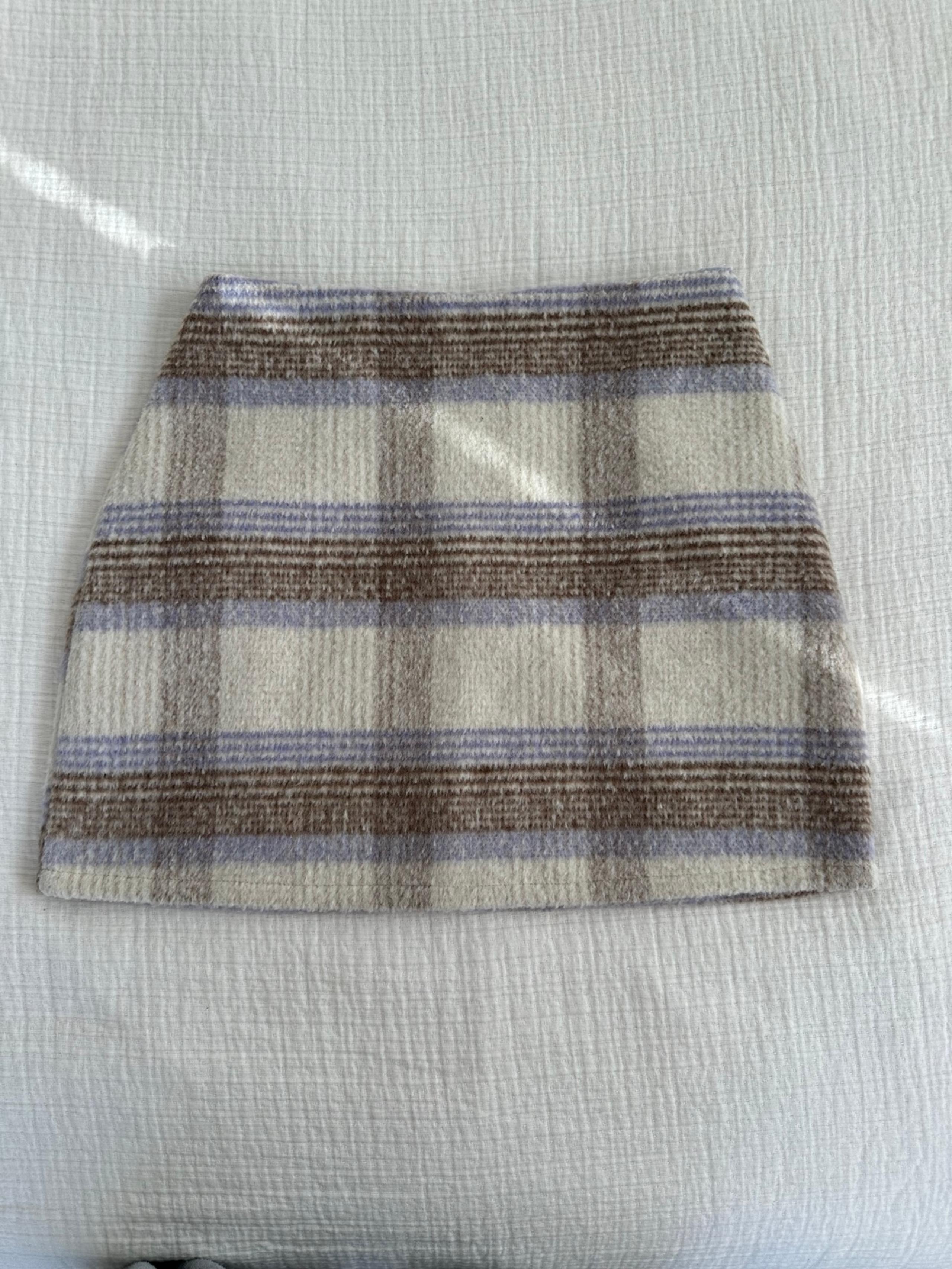 Lulu’s Mini Skirt
