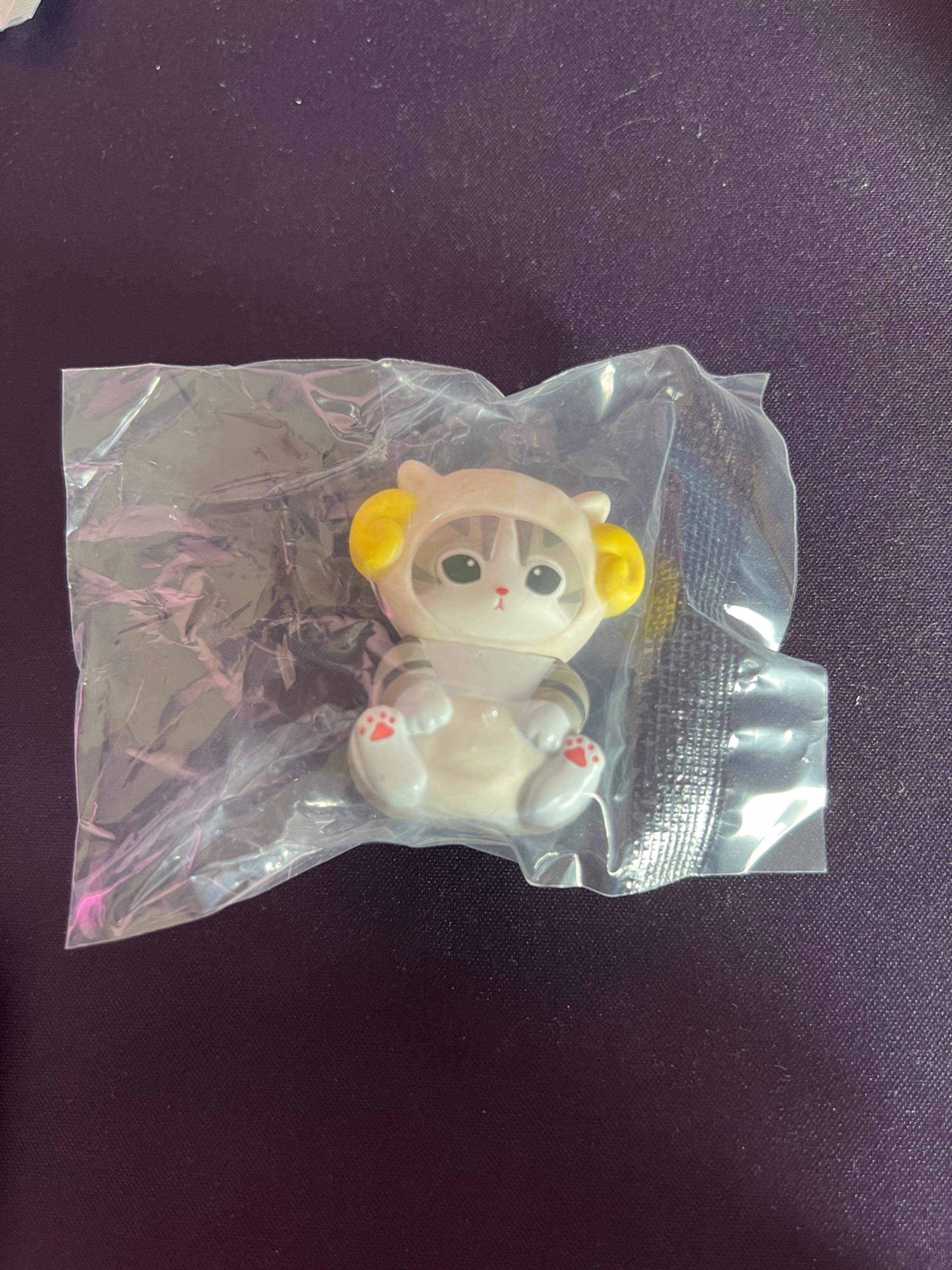 Mofusand Sheep Ram Gashapon Figure