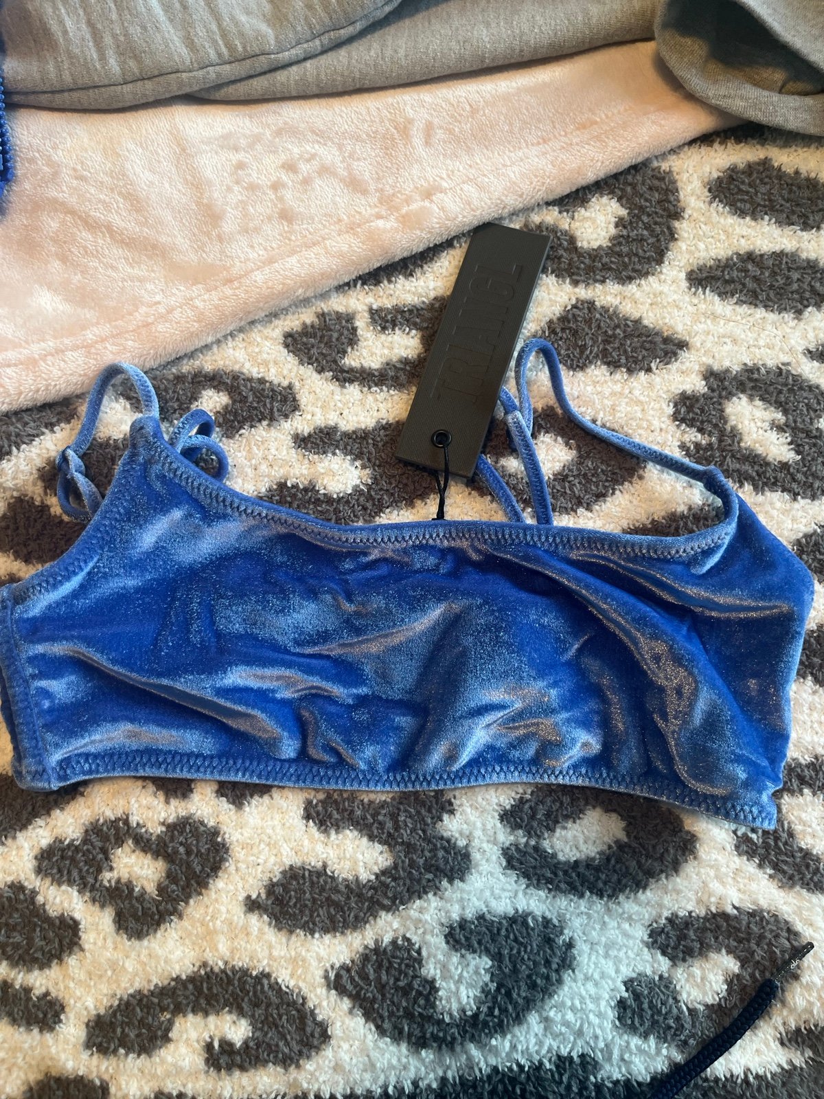 Triangl bikini