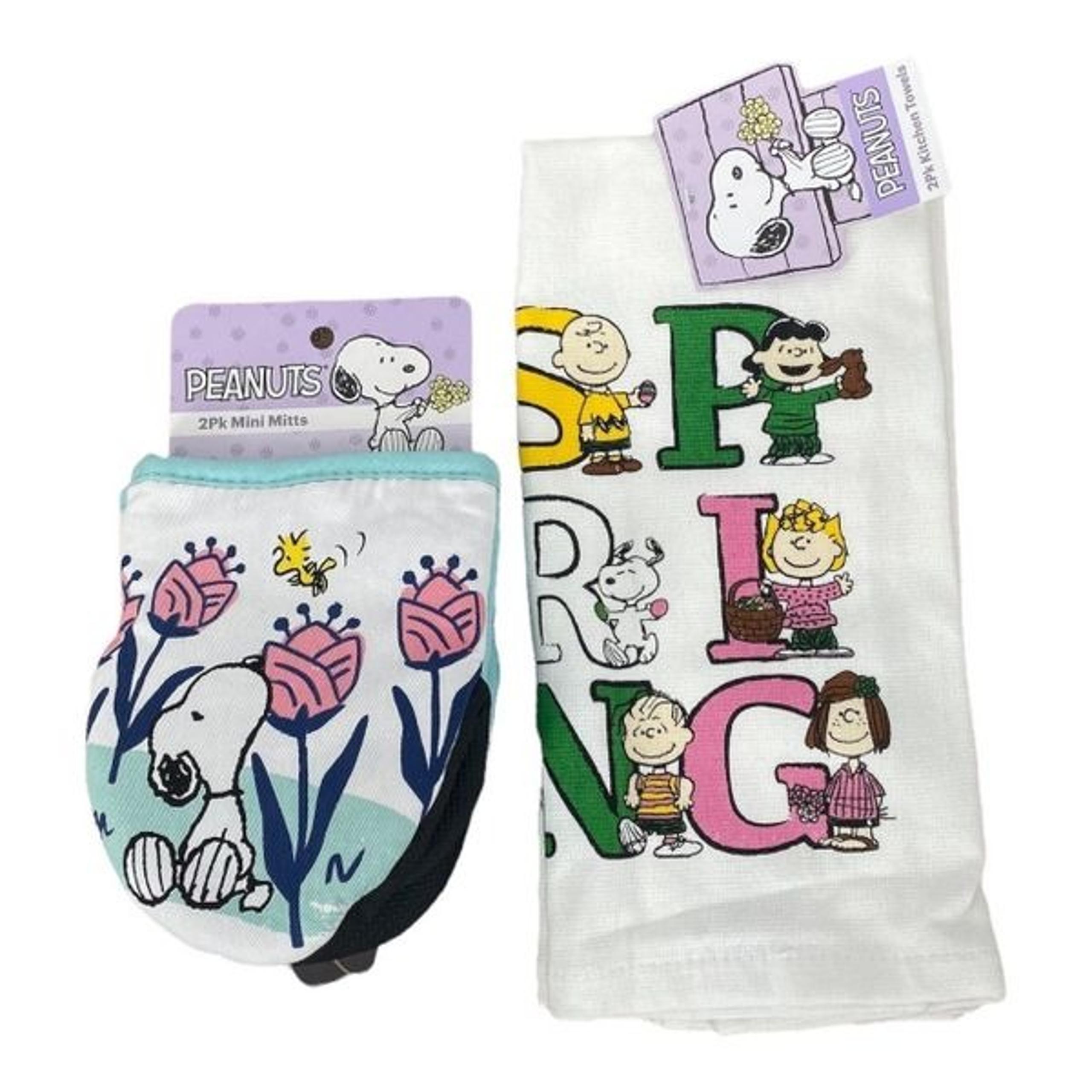 Peanuts Snoopy Spring  Oven Mitt 2 Pk Mini Mitts & 2pk kitchen towel Bundle