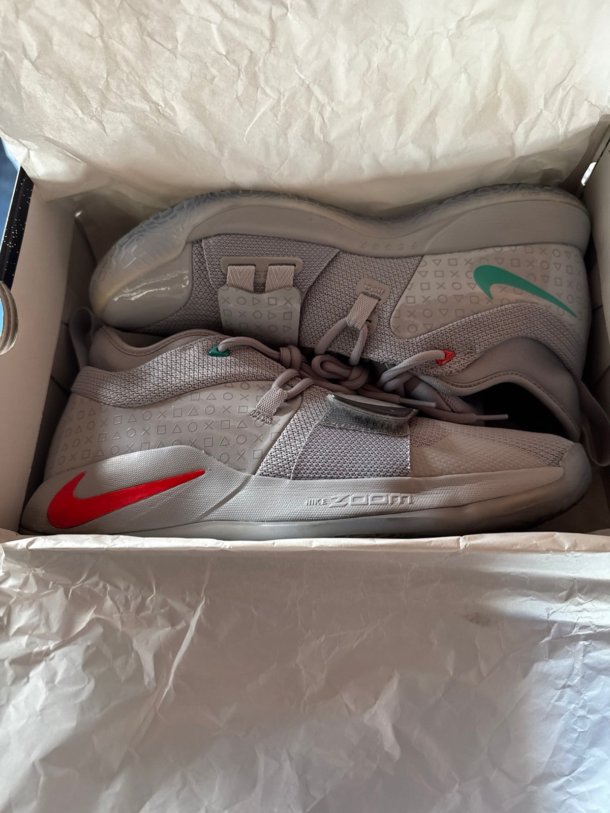 Nike pg 2.5 PlayStation