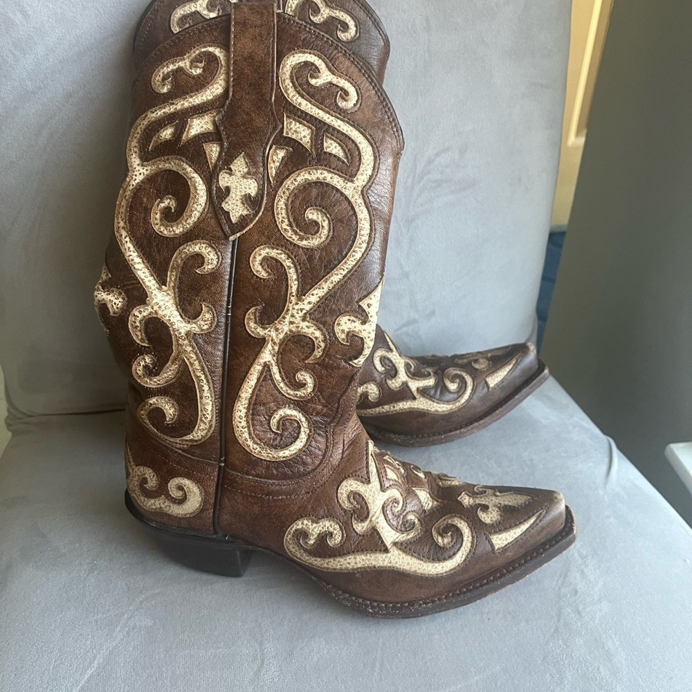 Tony lama Brown and Cream Western Boots cowgirl