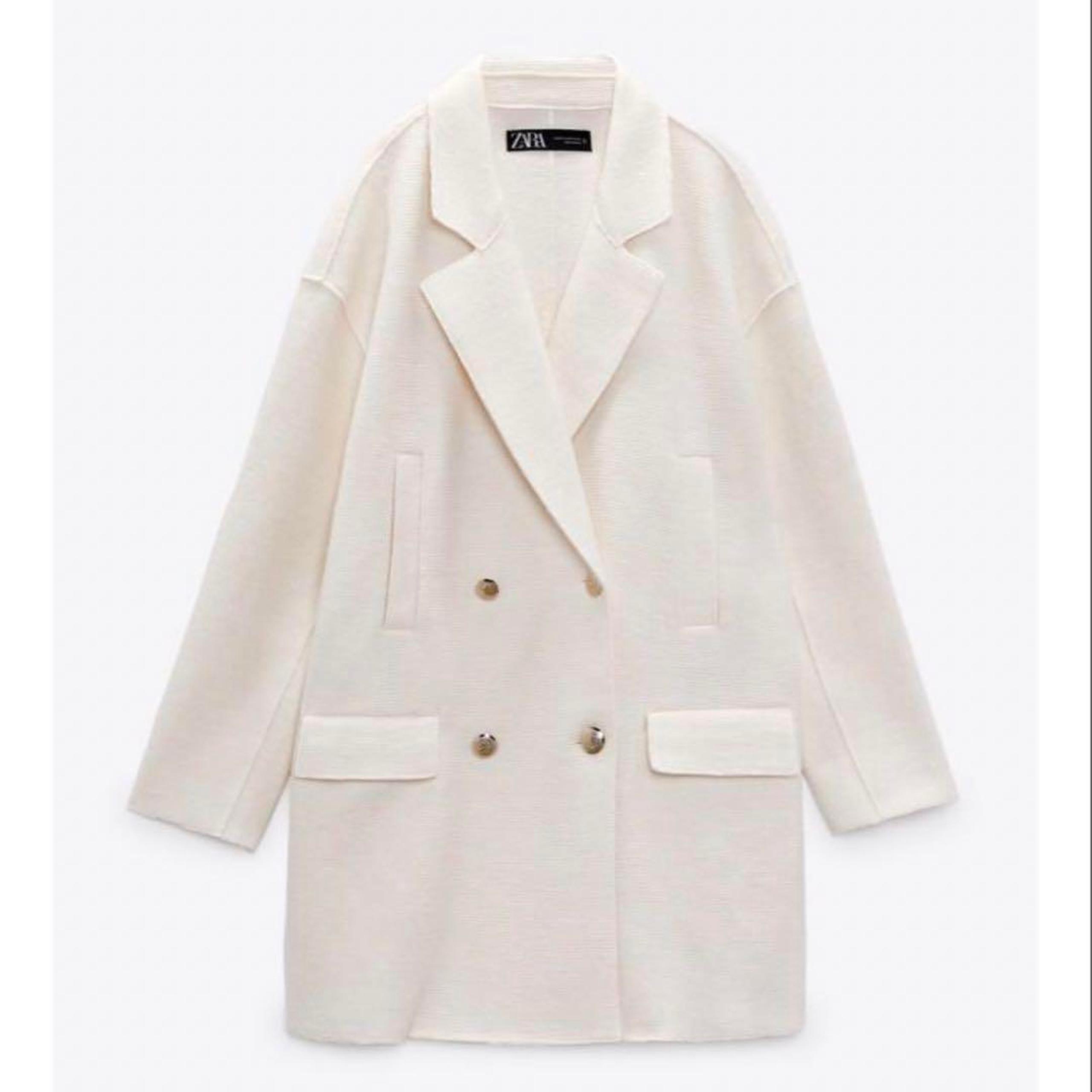 ZARA Contrast Button Wool Blend Coat Jacket White