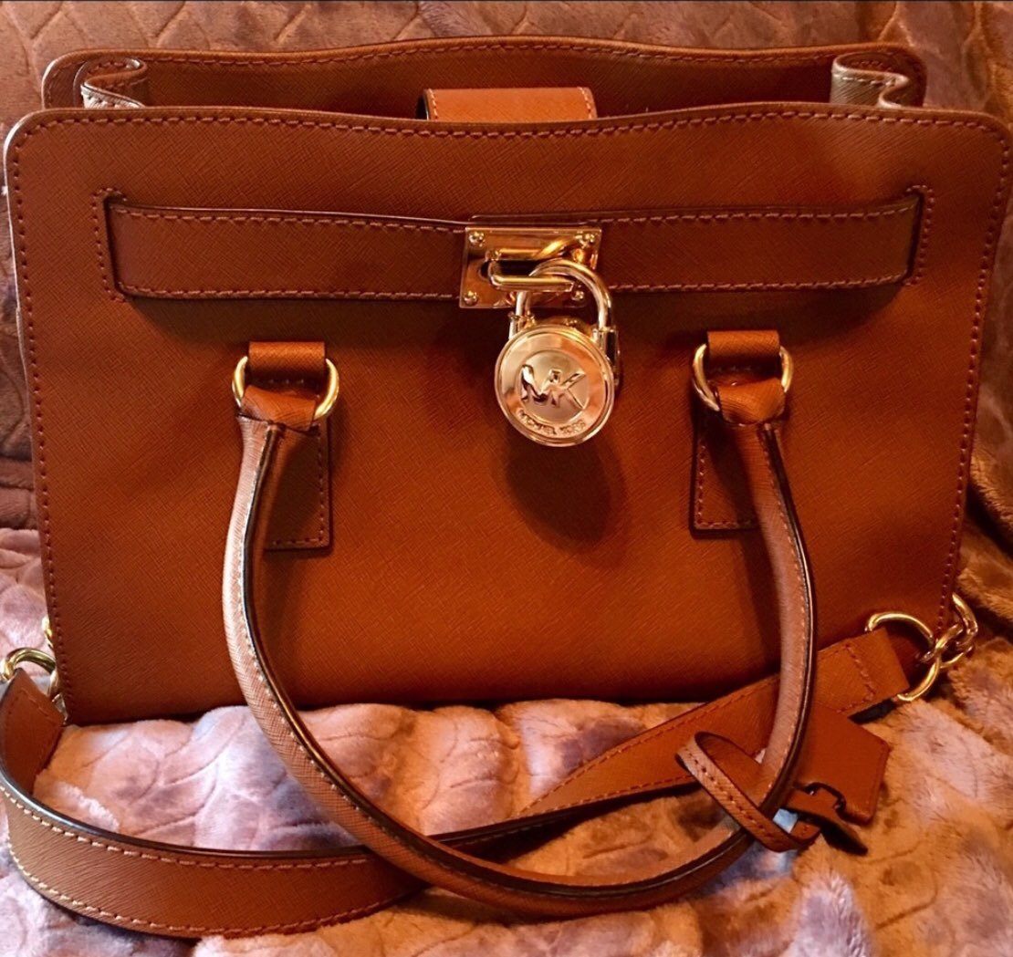 M KORS HANDBAG