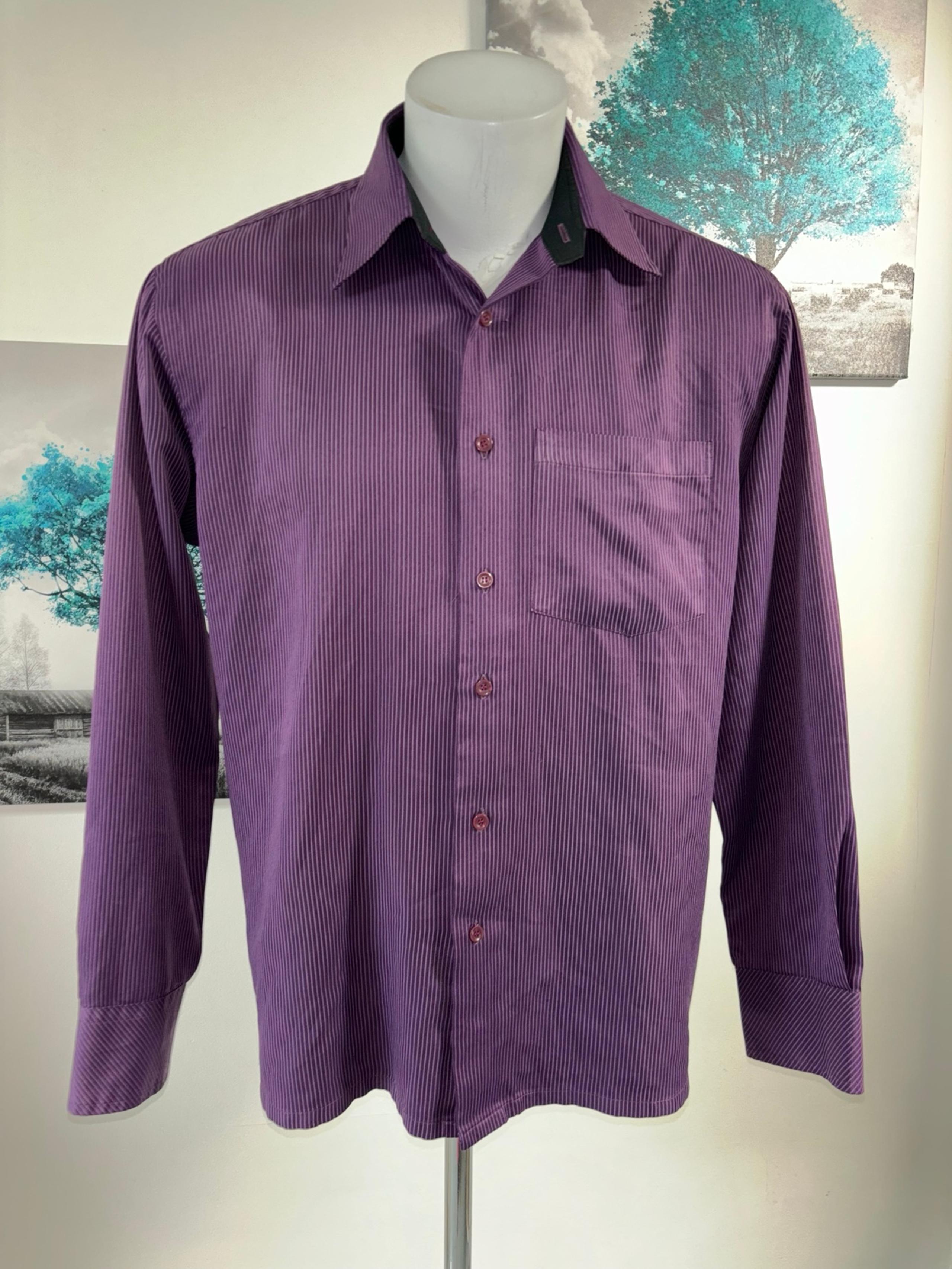 Burberry men’s button down shirt size xl Good condition