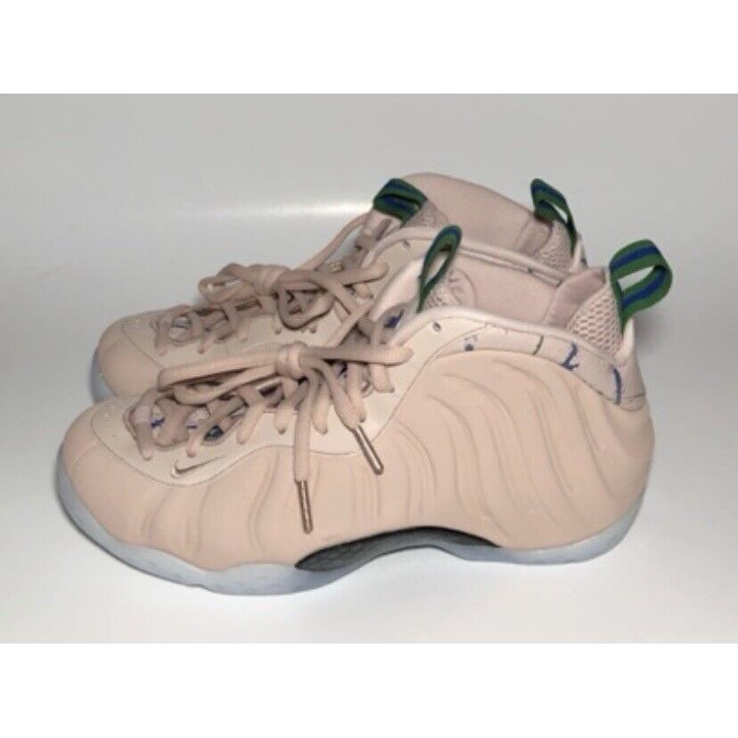 Nike Air Foamposite One Particle Beige NEW AA3963-200 Women's Size 8.5