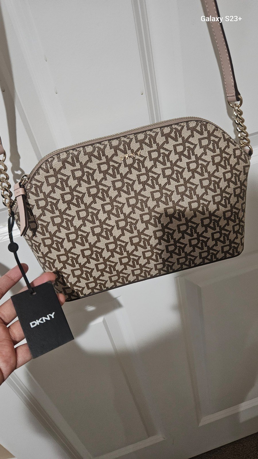 DKNY Logo crossbody bag.NWT