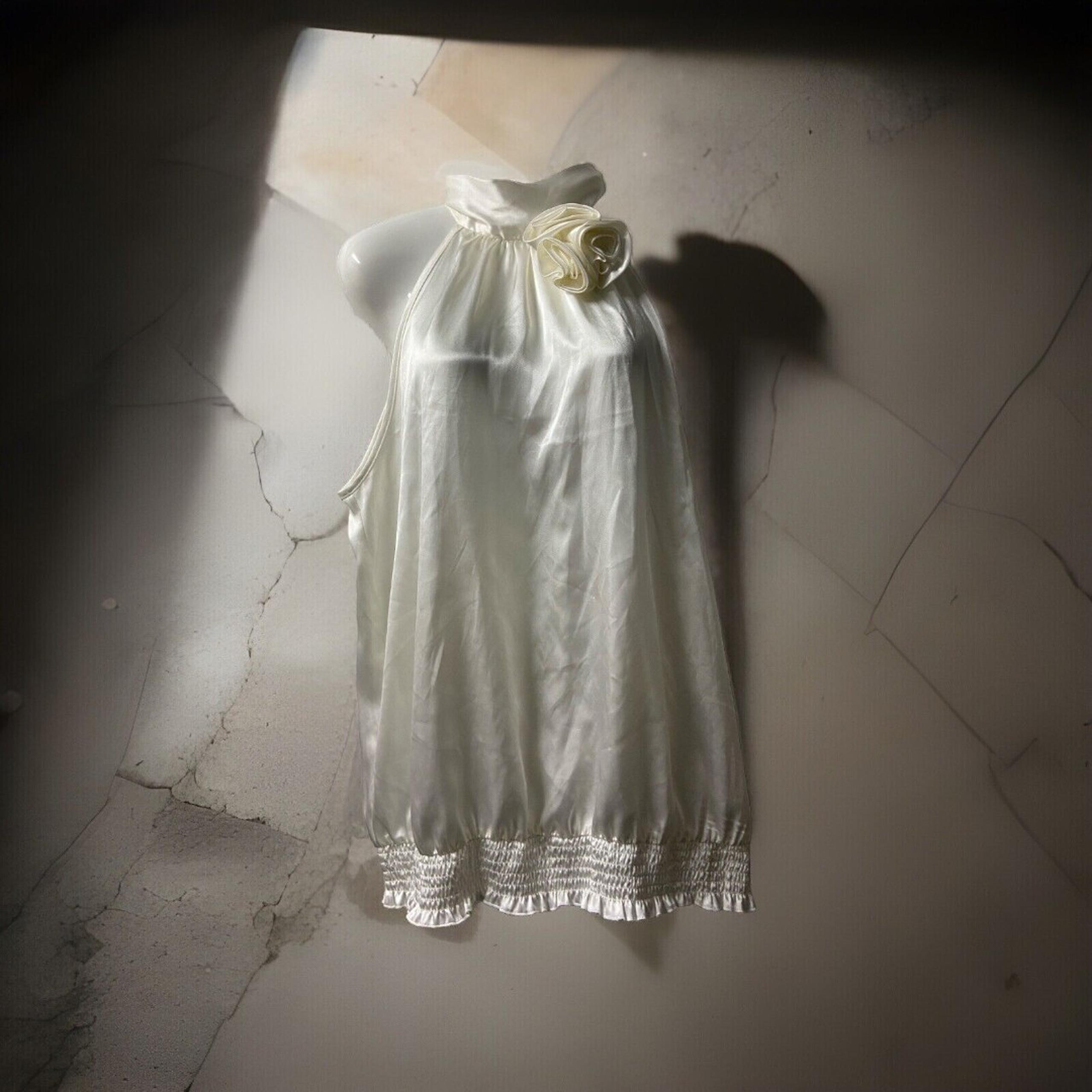 Ashley Stewart Satin Sleeveless Blouse Womens Size 12W White Rosette Elastic