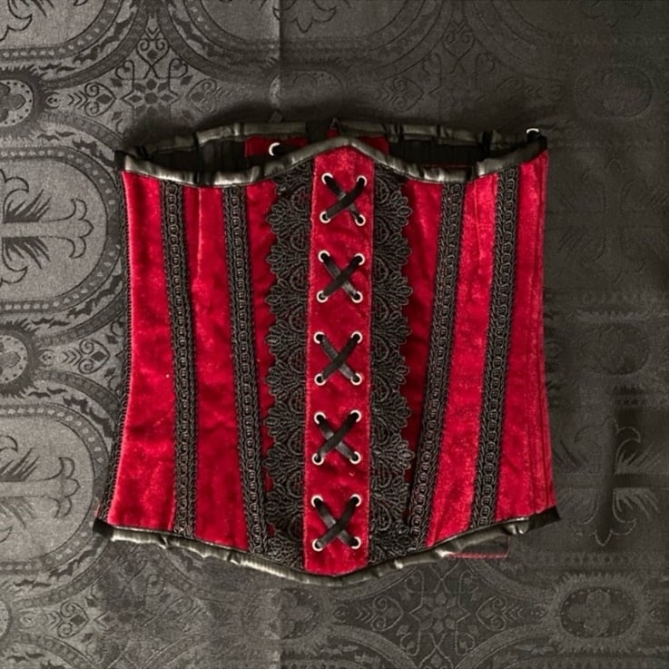 gothic red underbust corset