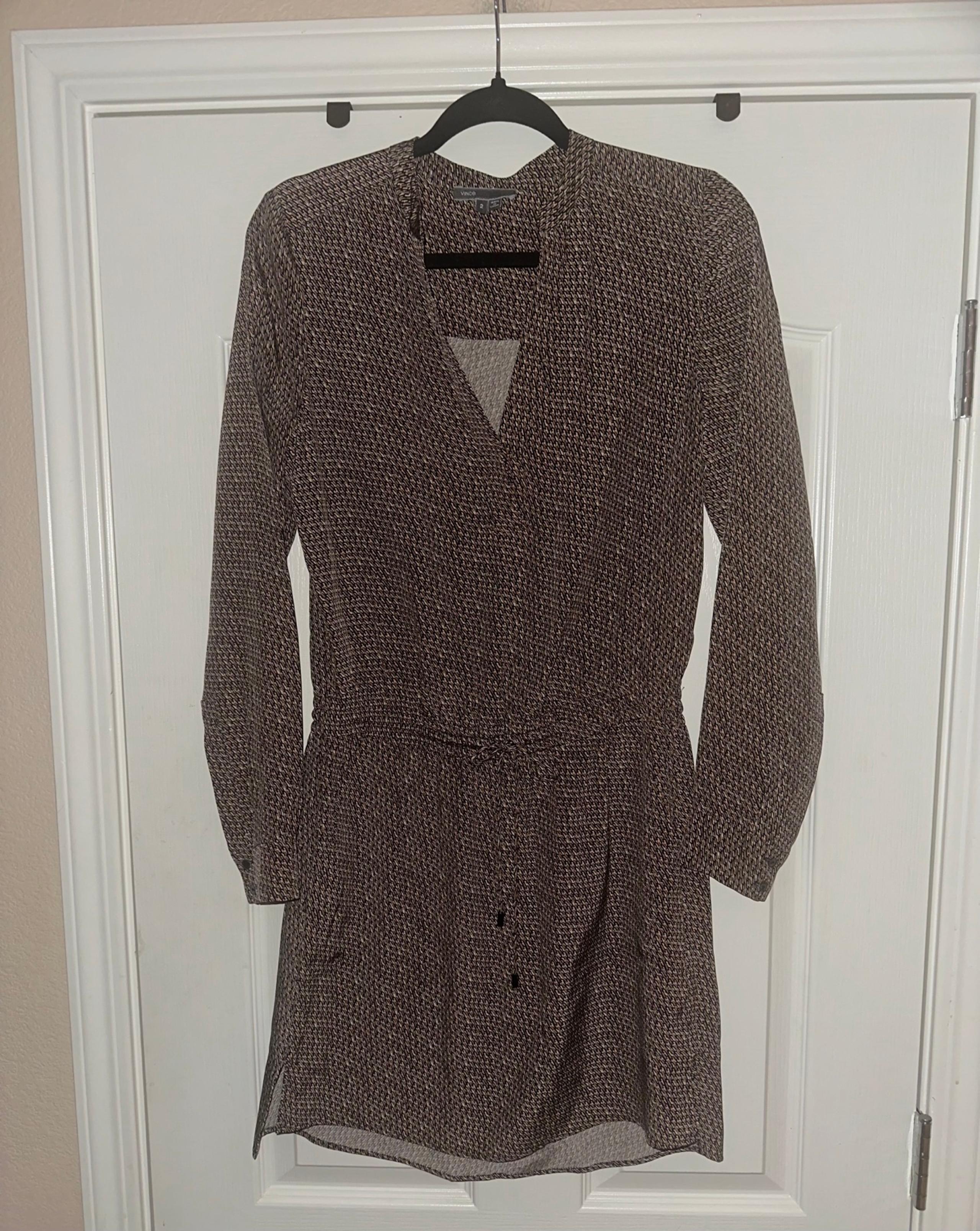 Women's Vince Silk Print Dress. Size 2.