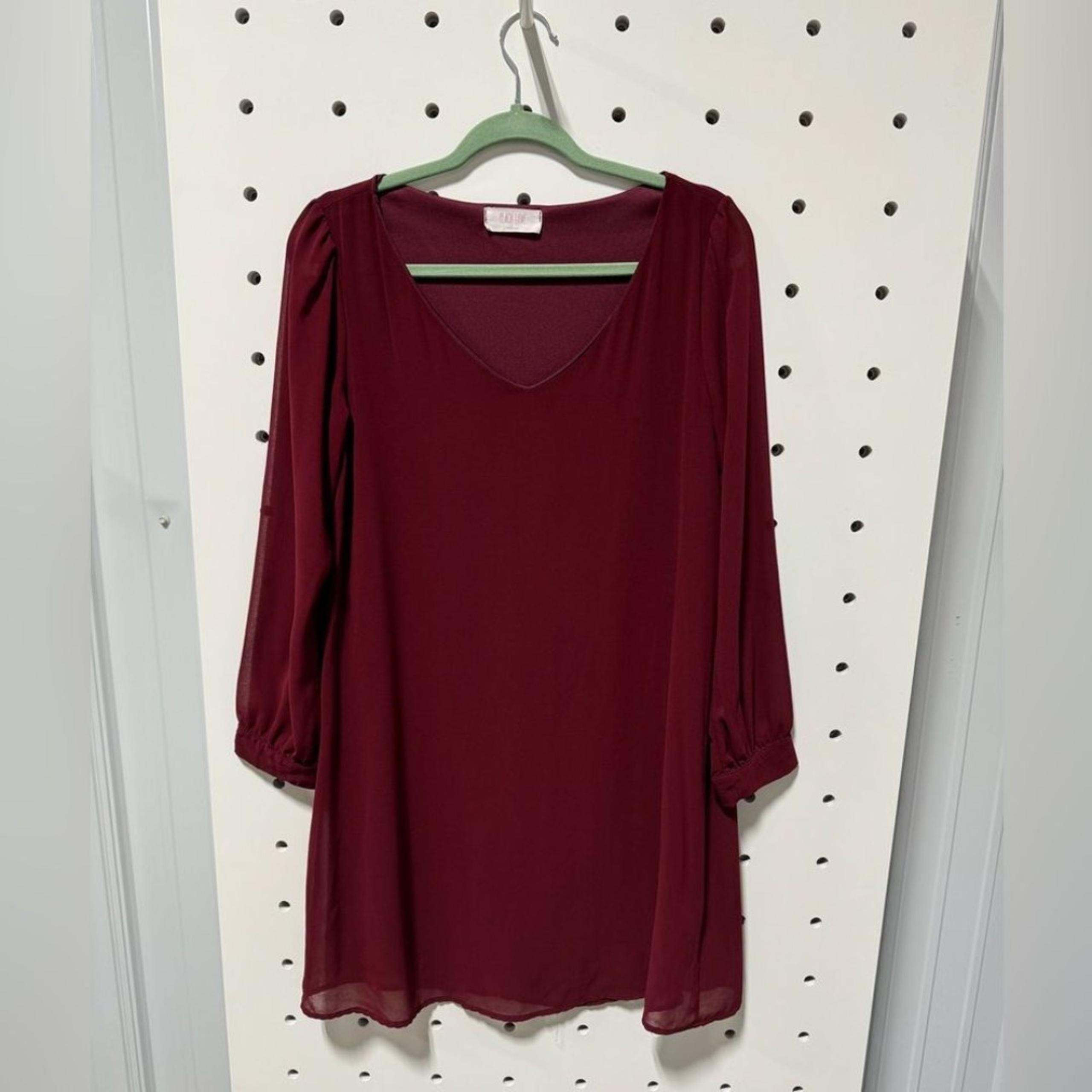 PEACH LOVE California Womens V-Neck Short Sleeves Cold Shoulder Tunic