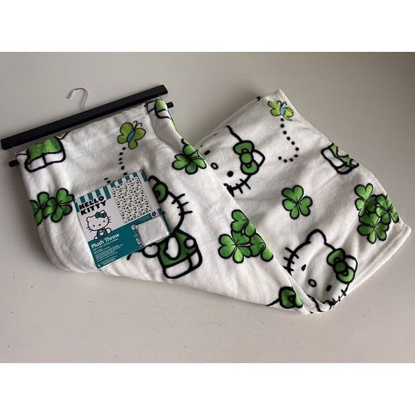 Hello Kitty St Patricks Day Clover Butterfly Soft Throw Blanket 50 X 70” NEW