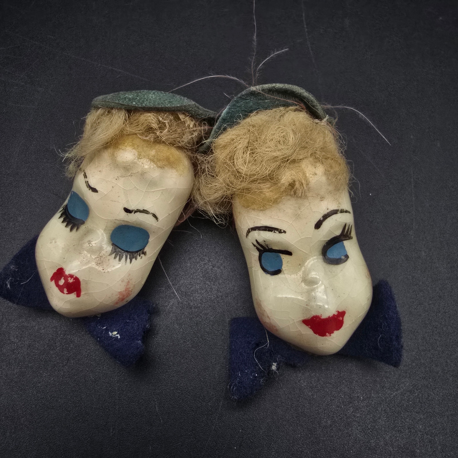 Rare Elzac Ceramic Twin Head Brooch Ceramix Felt Vintage Lucy Ethel