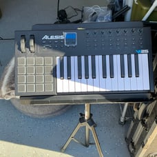 Alesis keyboard
