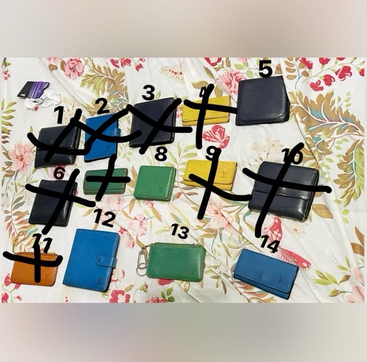 LV Epi Wallets Unlisted items