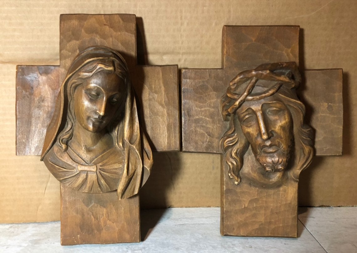 Solid wood carved Jesus and Mary bust