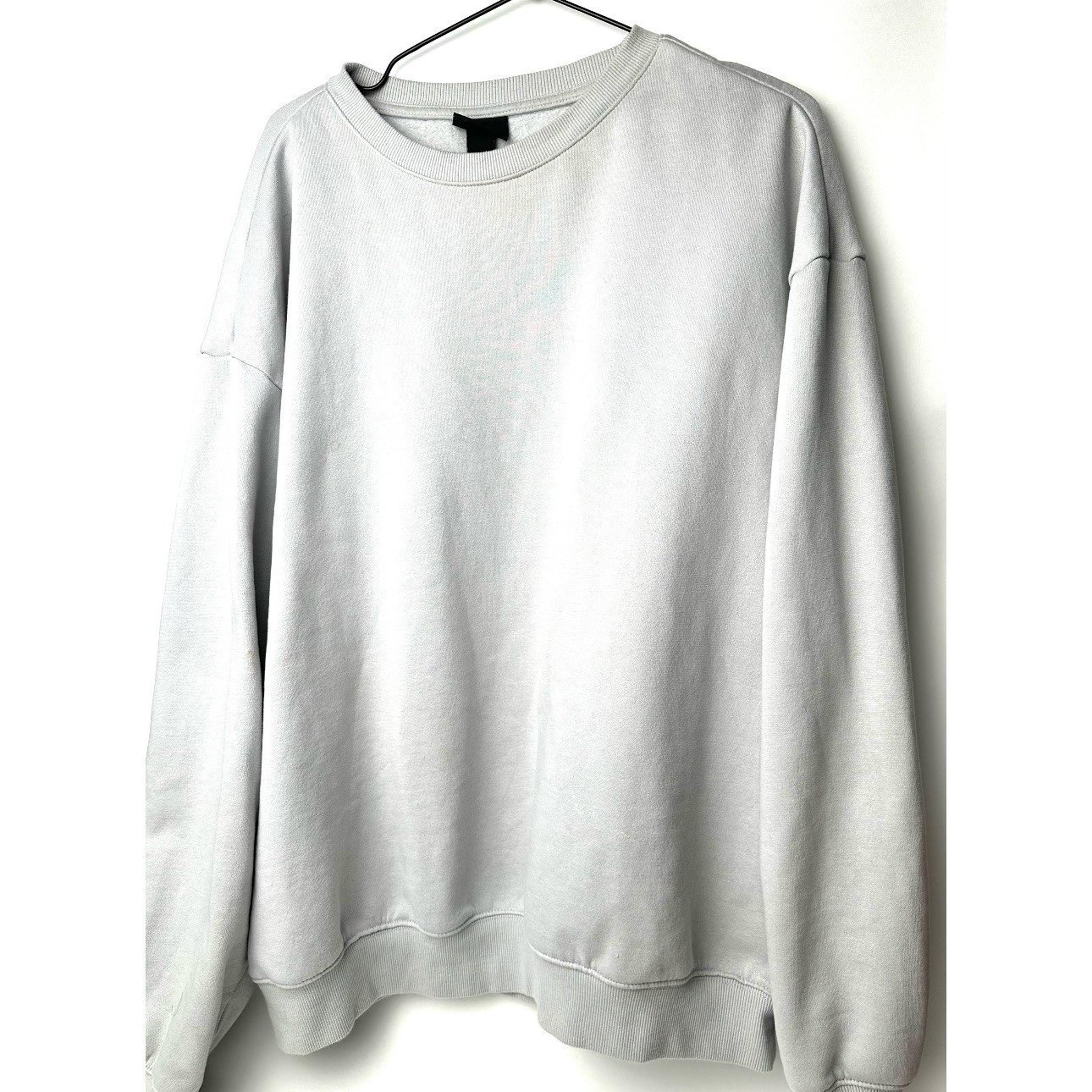 H&M Men’s Light Gray Relaxed Loose Fit Sweatshirt Pullover, Size L