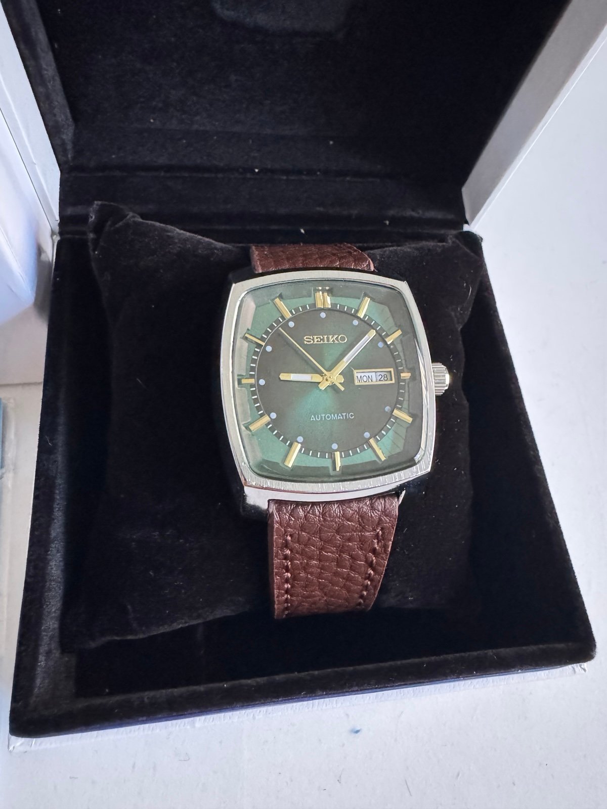 Seiko Recraft Steel Green Dial Brown Leather Strap Men's Automatic Watch SNKP27
