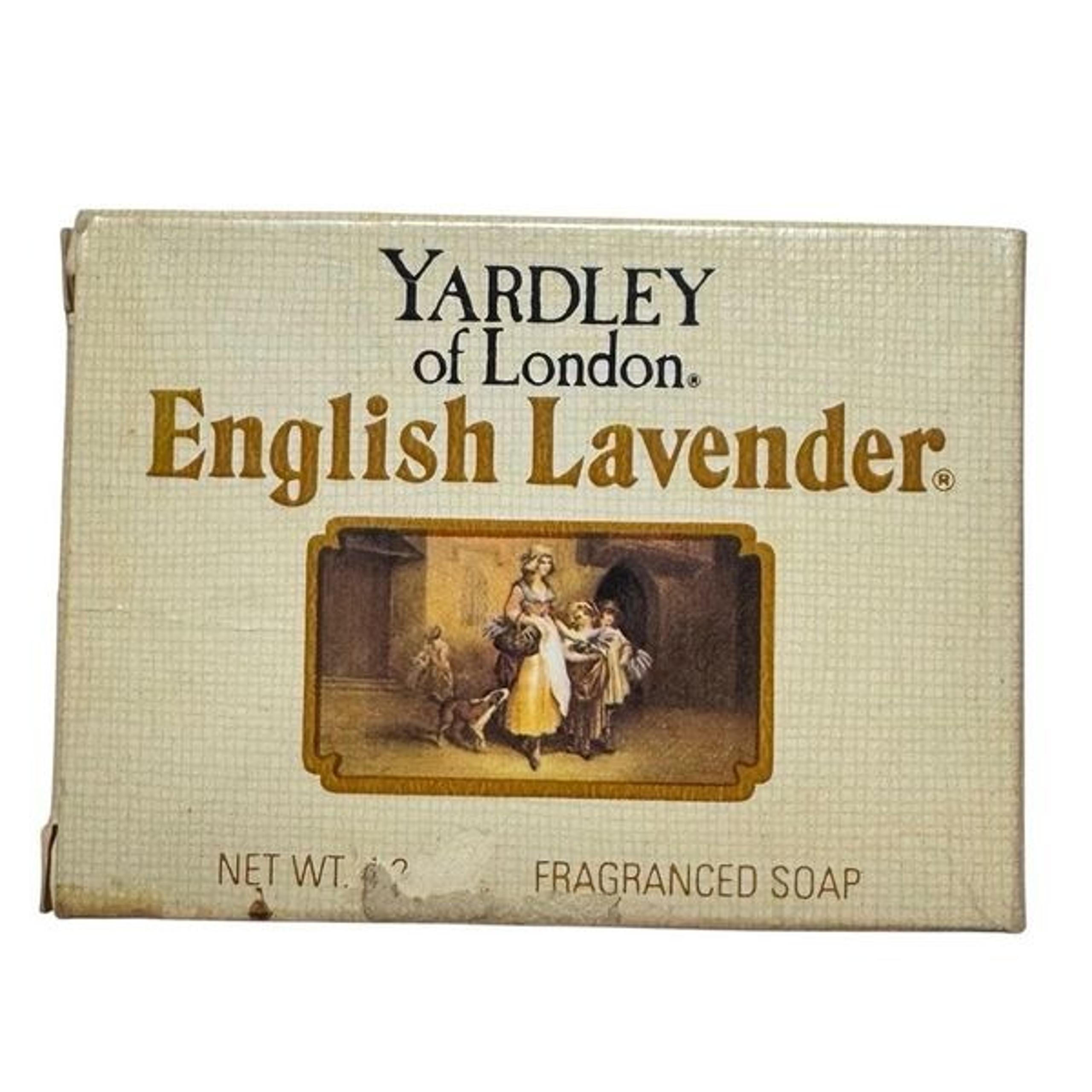 Vintage 1979 Yardley of London ENGLISH LAVENDER FRAGRANCED BAR SOAP 4.25 oz. NOS