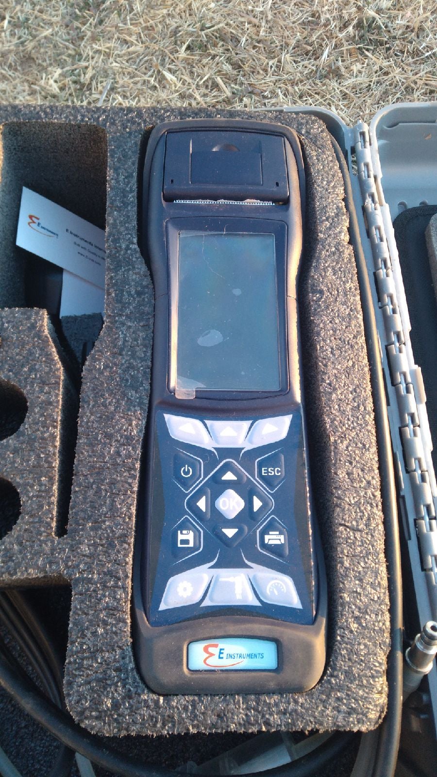 Flue gas analyser