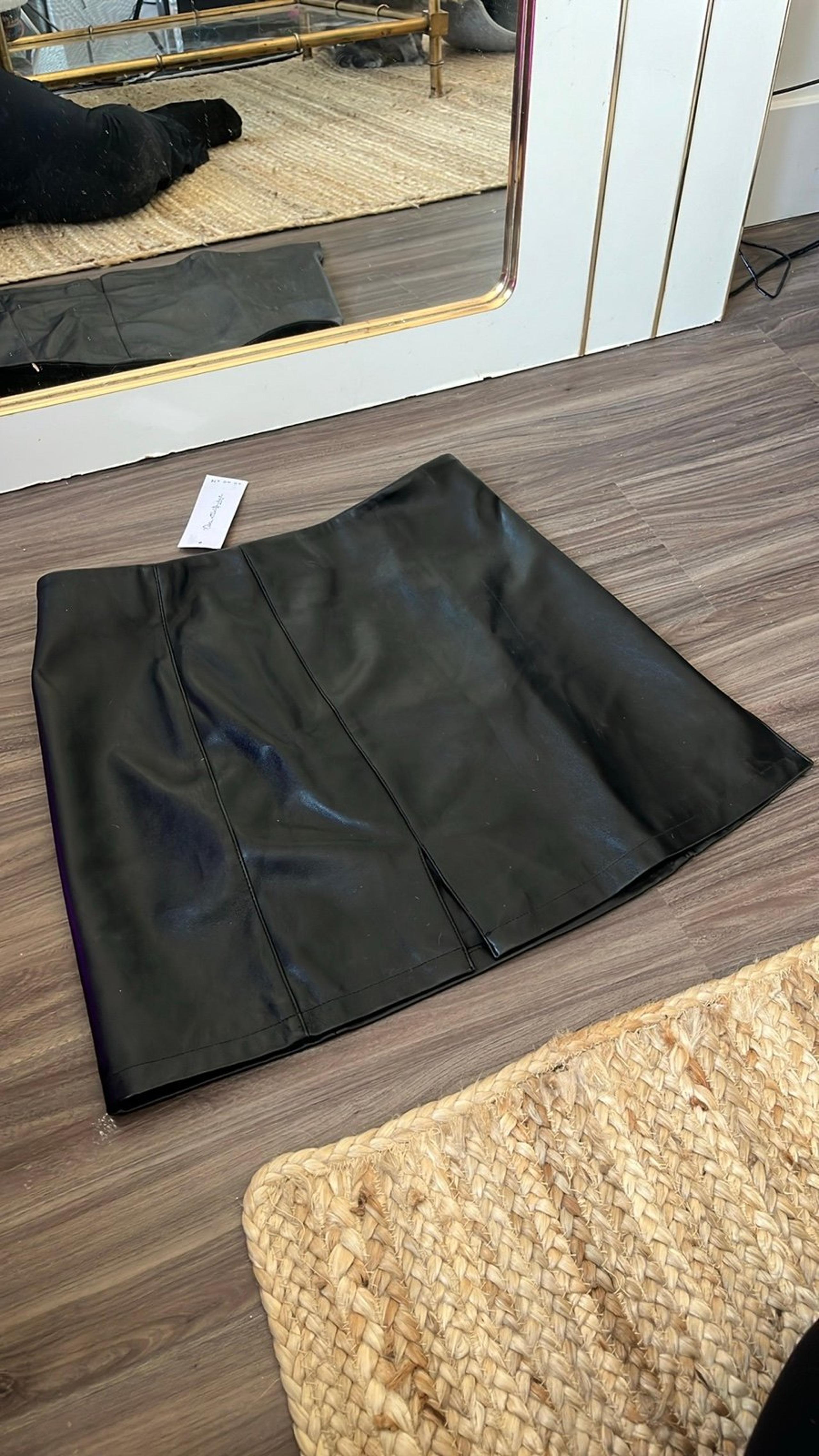 Miss Selfridge Faux Leather Black Mini Skirt - 10