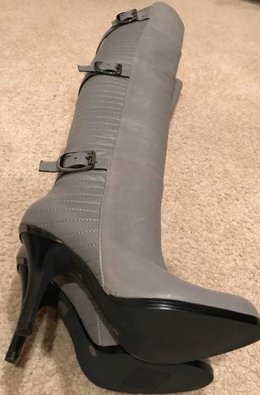 Boots Size 6.5