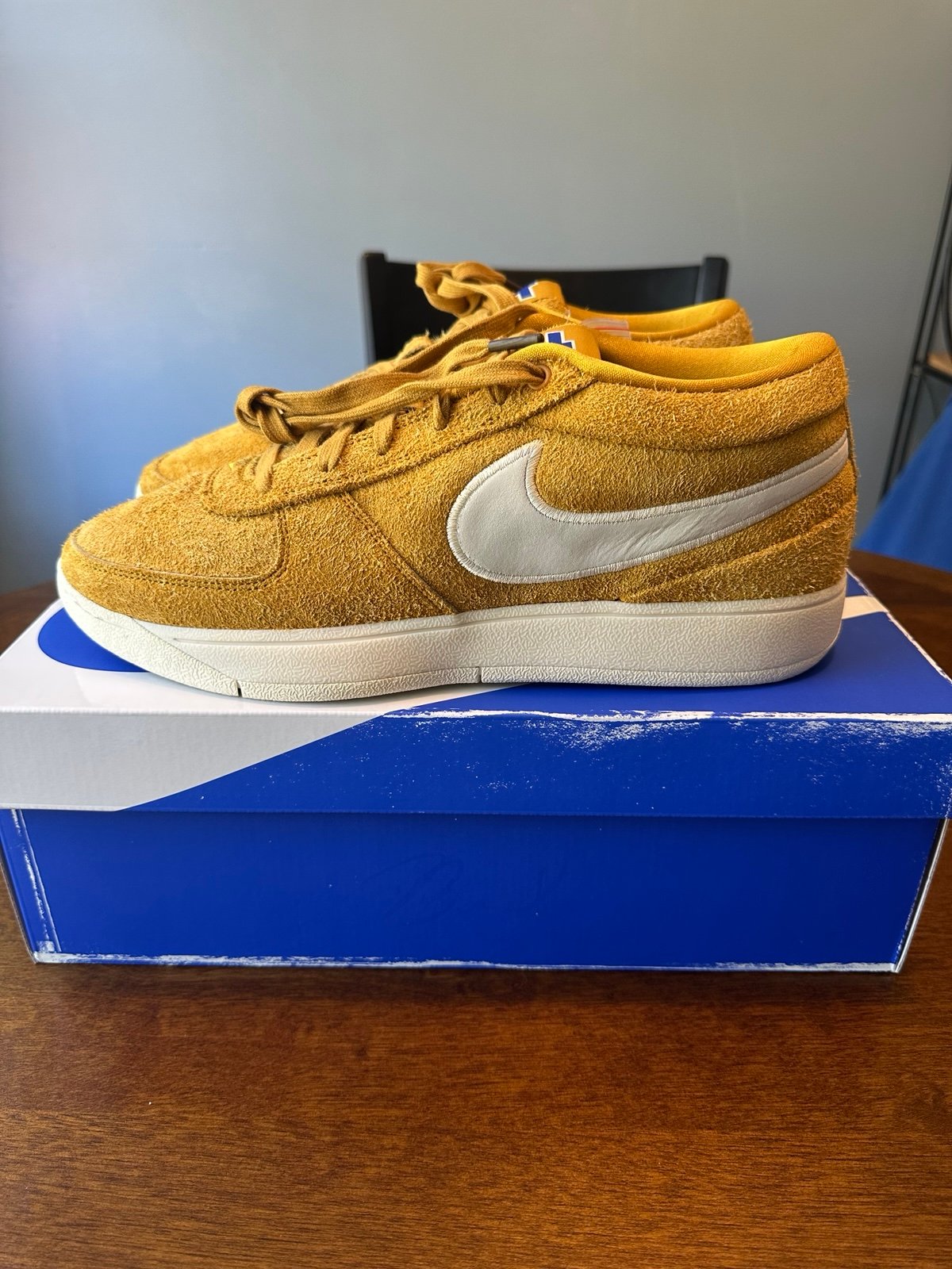 Nike Book 1 Chevy Gold Leaf IH0890-700