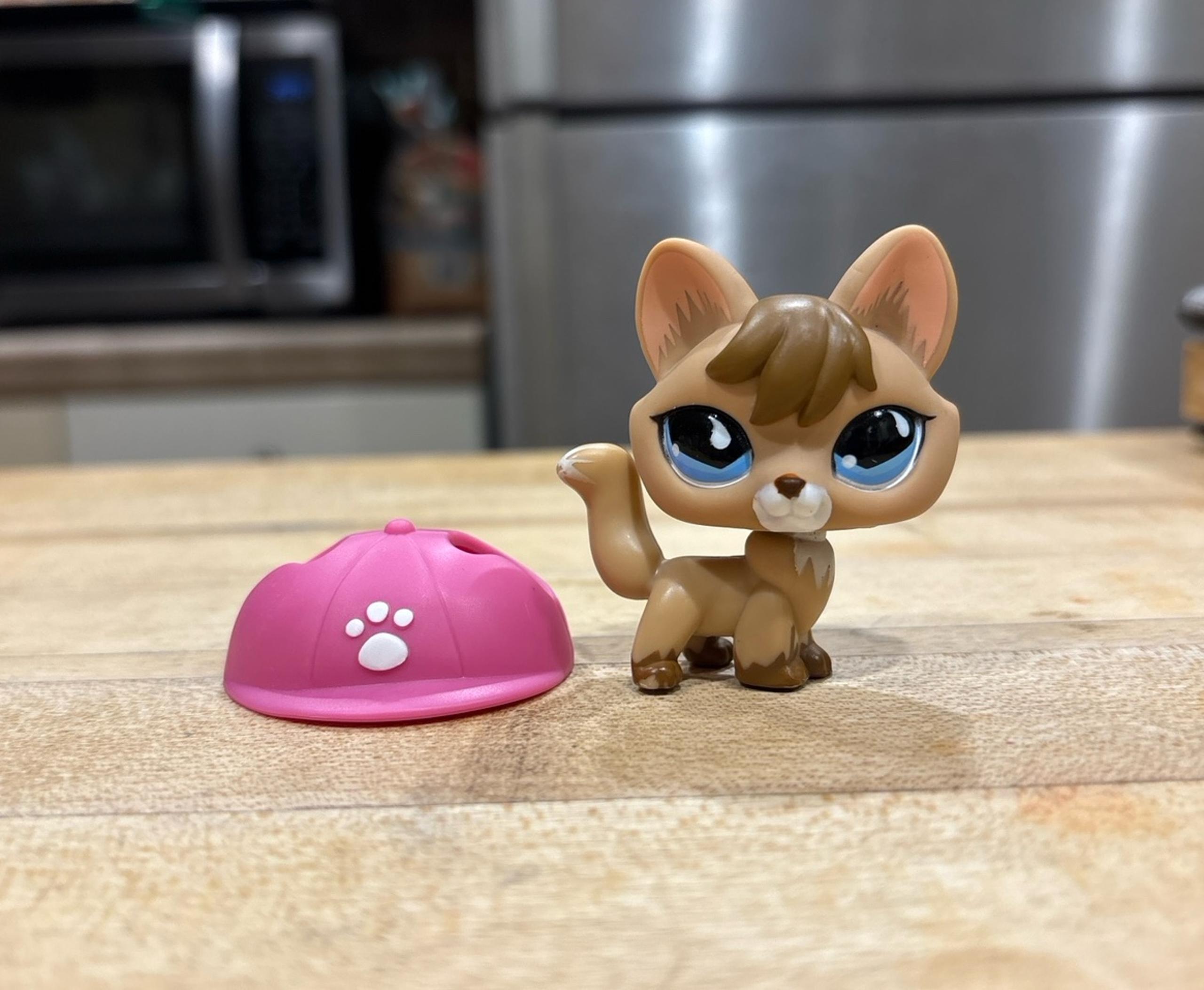 LPS Fox #673 w/ Accessory
