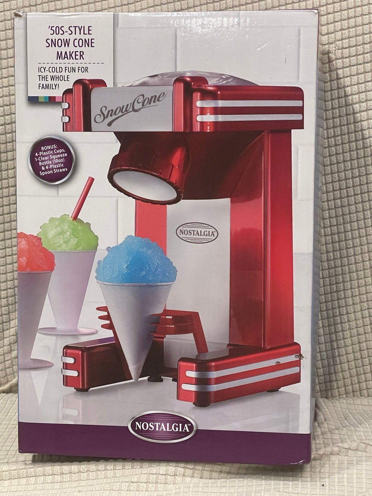 Nostalgia RSM702 Retro Single Snow Cone Maker