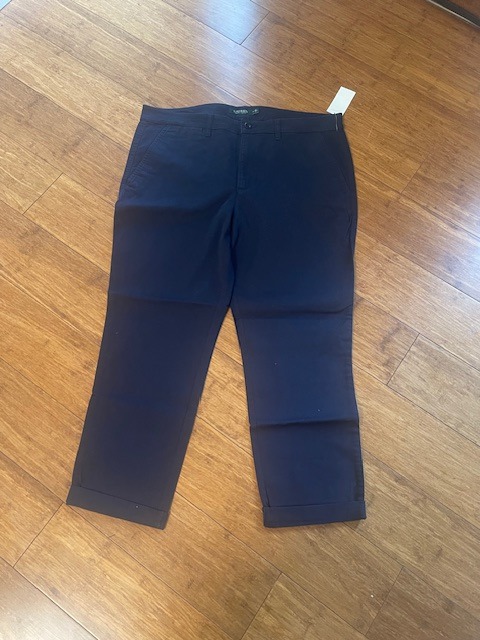 LAUREN RALPH LAUREN Flat Front NAVY Pants Beige Size 16 Cuffed new with tags