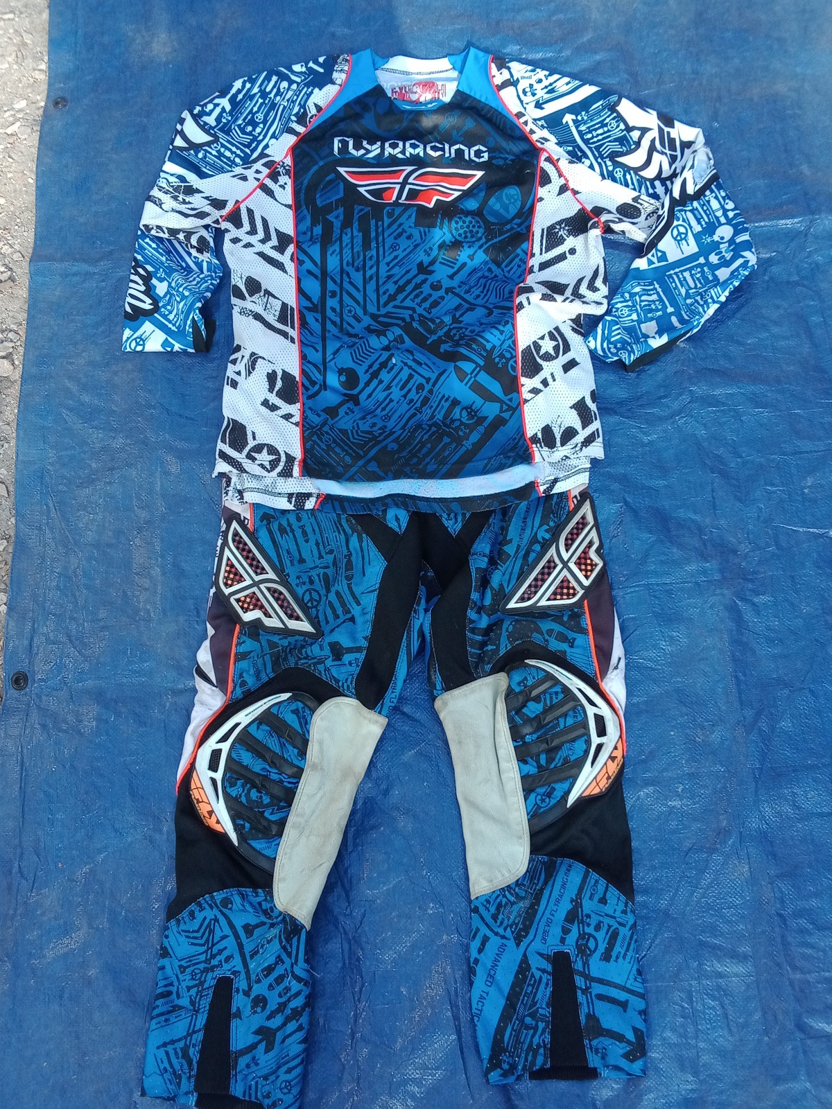 Fly Race gear