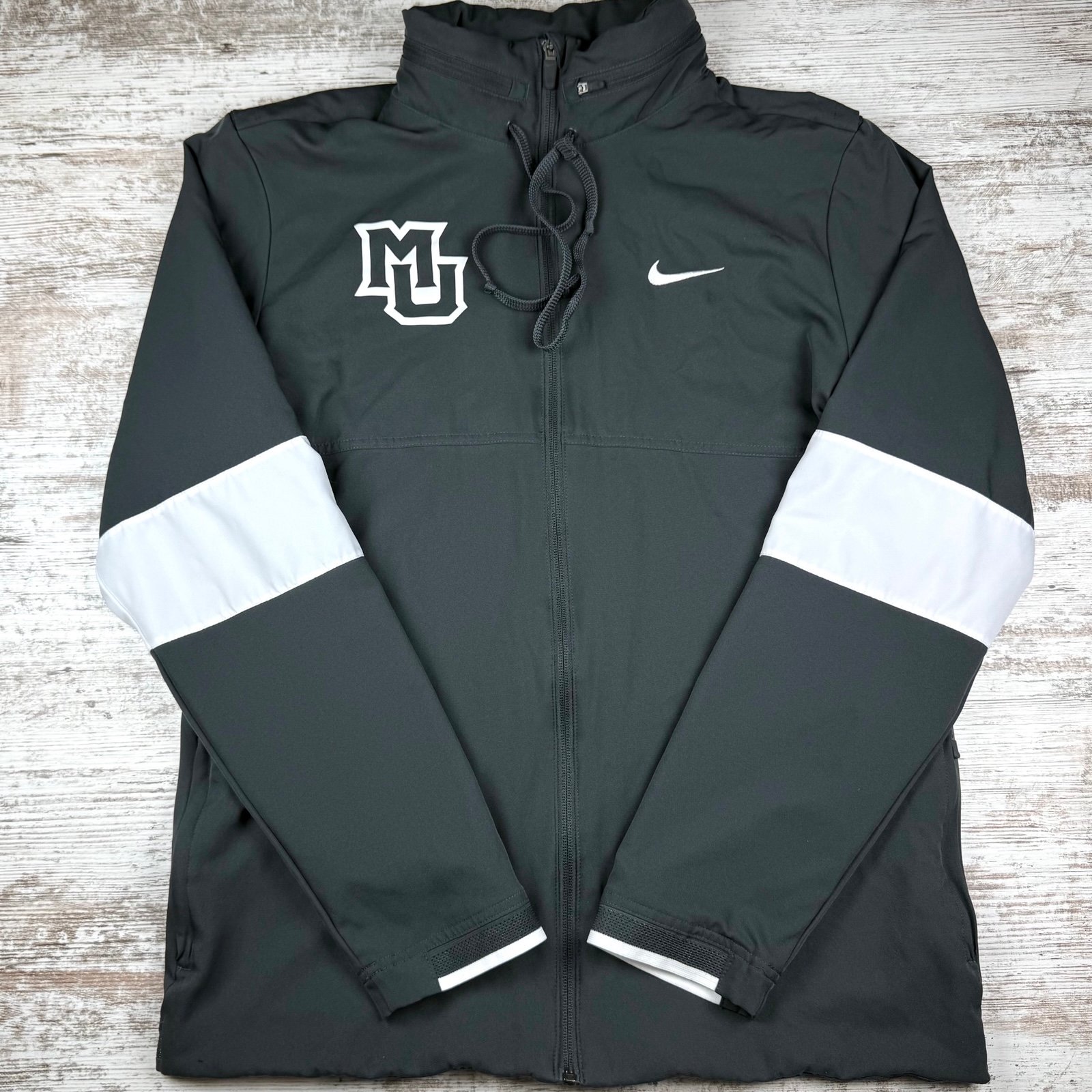 Nike Marquette Golden Eagles Full Zip Jacket Men’s Medium Team Issued