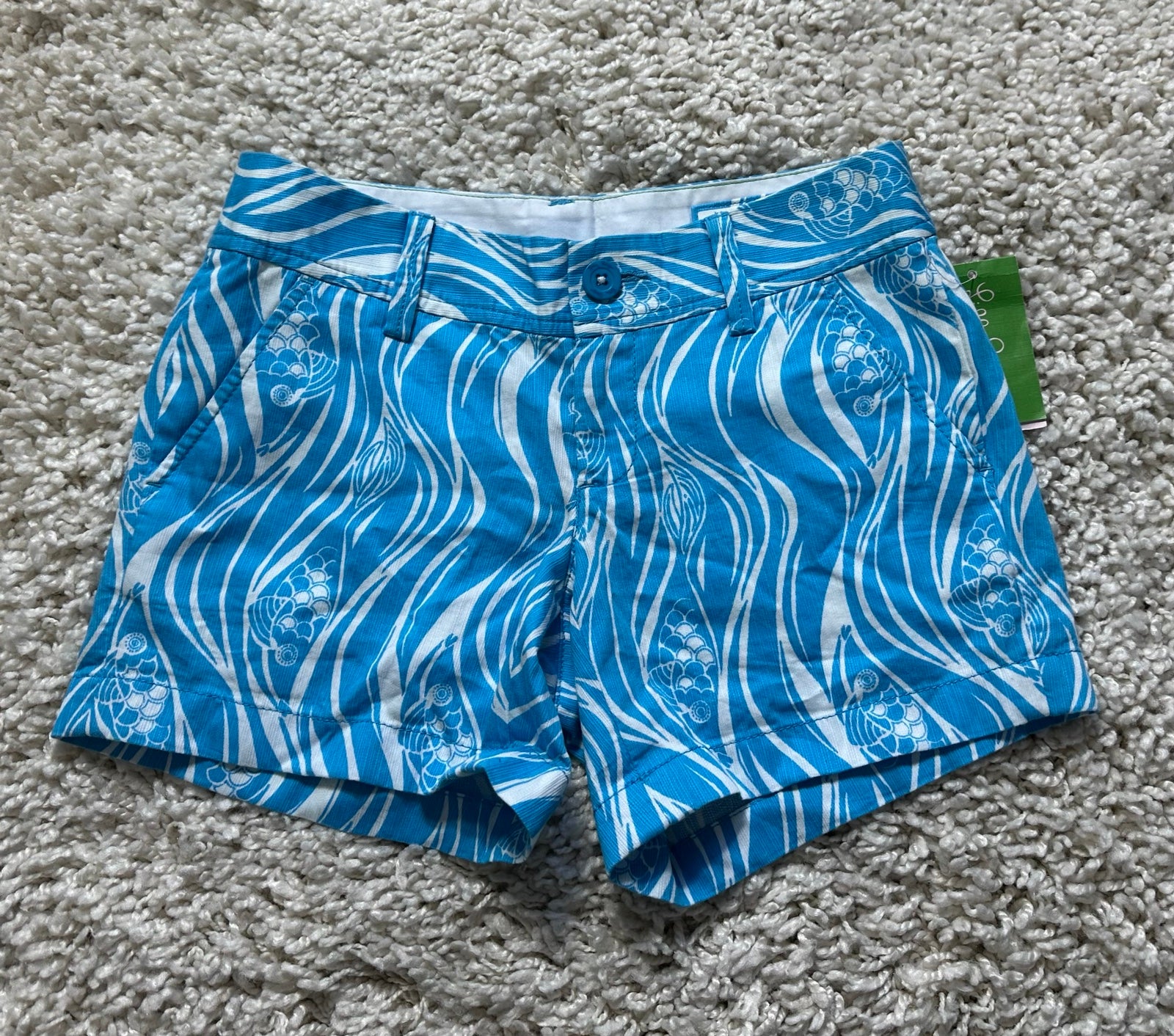 NWT Lilly Pulitzer Callahan Shorts Blue White W/ Fish 00