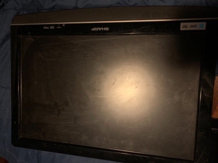 HD sharp screen tv 28 inch