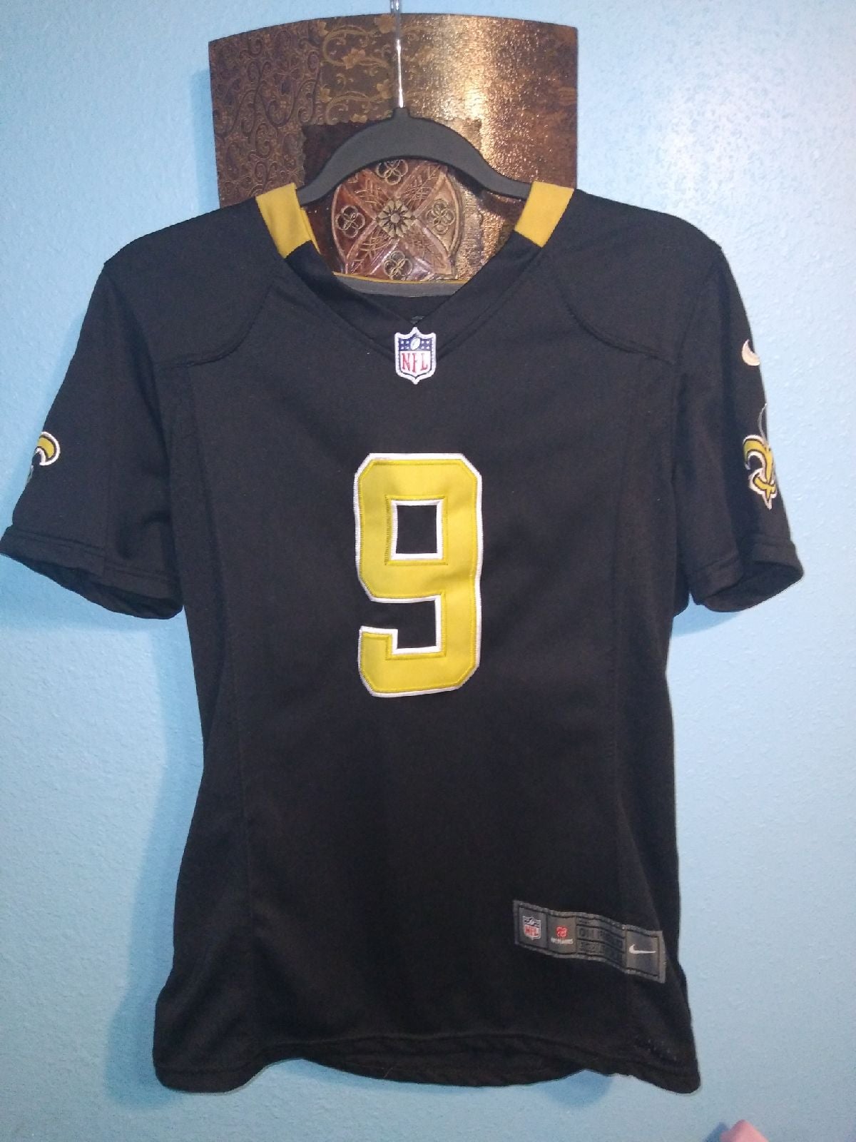 Brees Jersey youth XL/ womens small XL