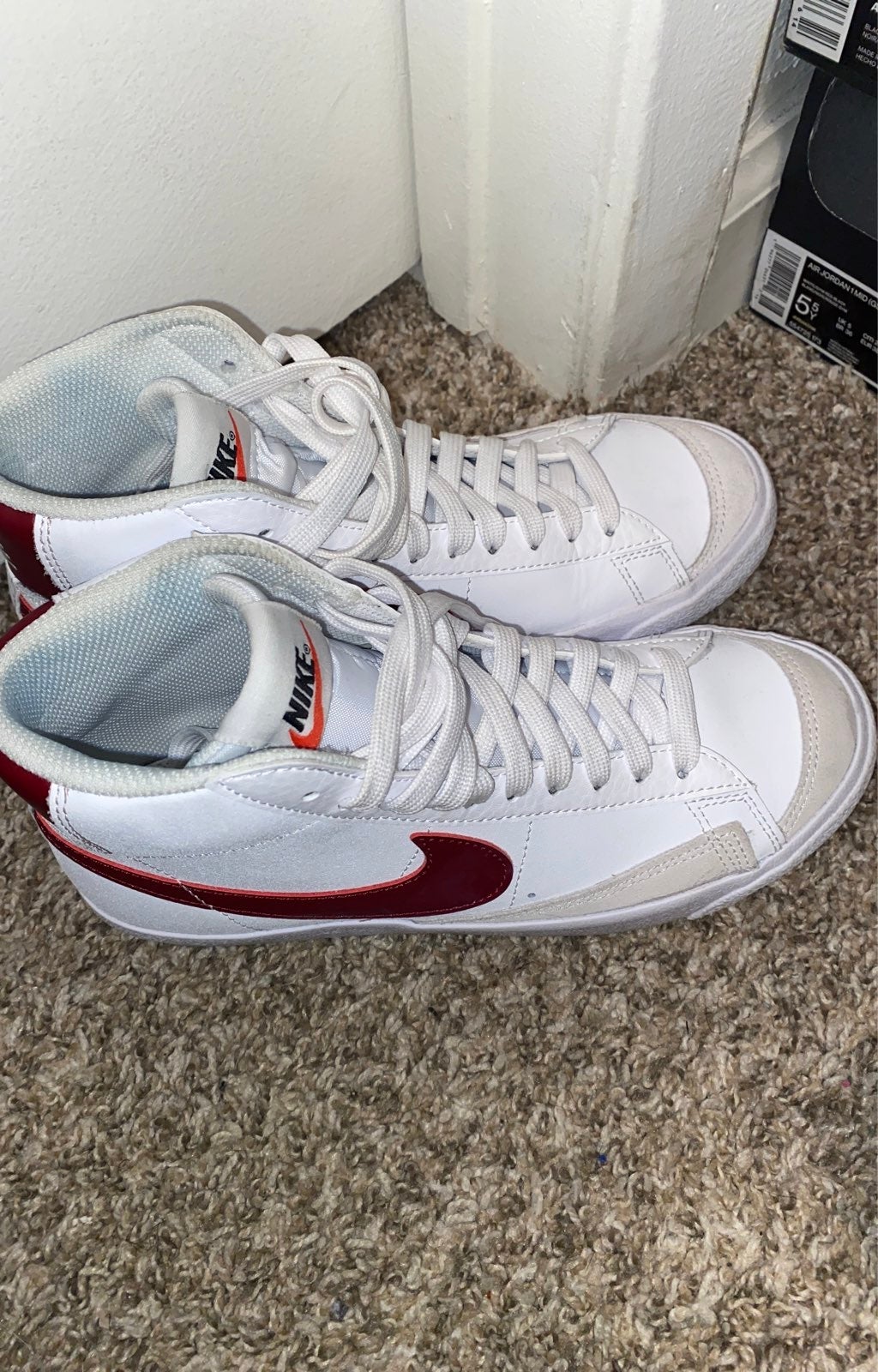 women ’s Nike shoes msrp