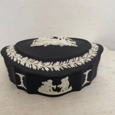 Wedgwood jasperware box