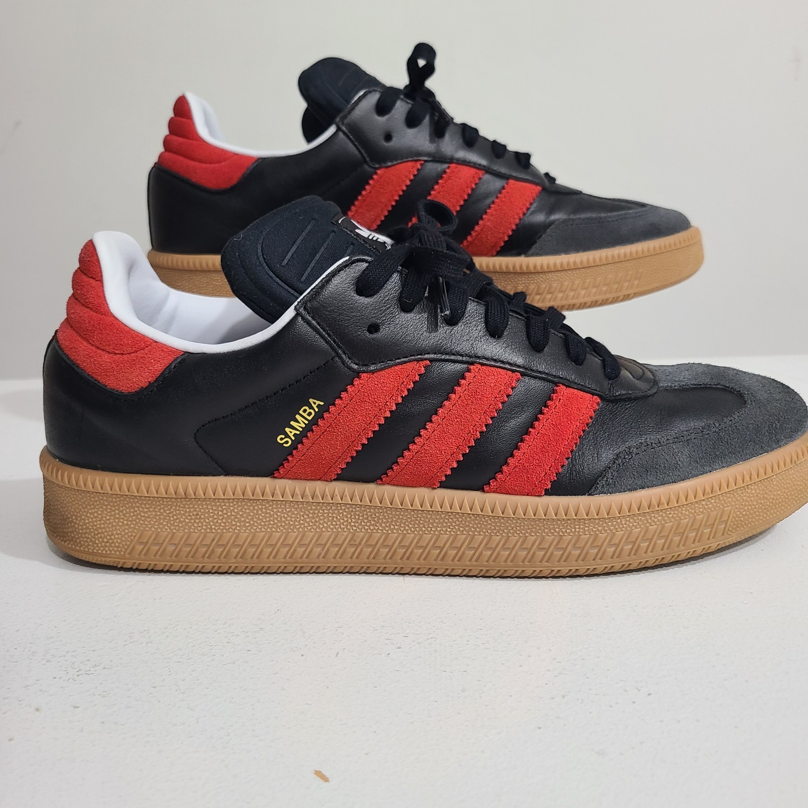 Men's Sz 12- Adidas Originals Samba XLG Red Black Gum Shoes