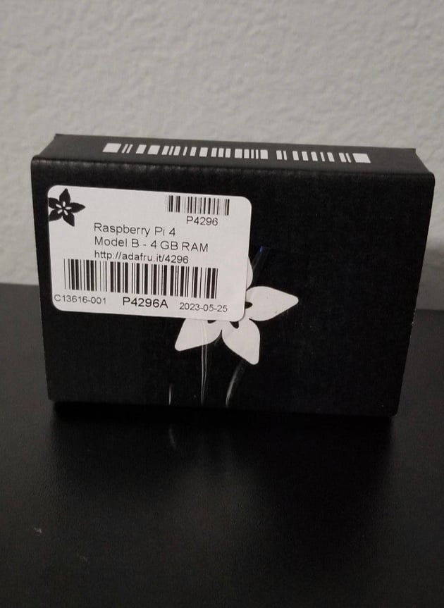 Adafruit Raspberry Pi 4 Model B - 4 GB RAM