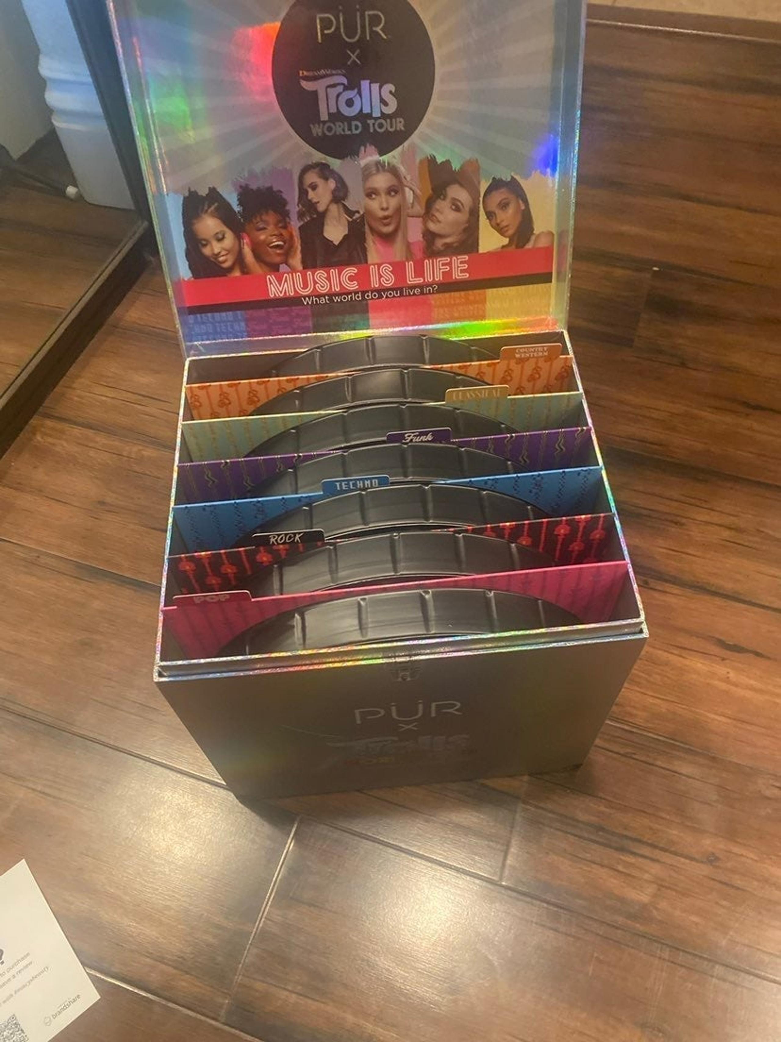 PUR TROLLS PR VAULT . Sold out