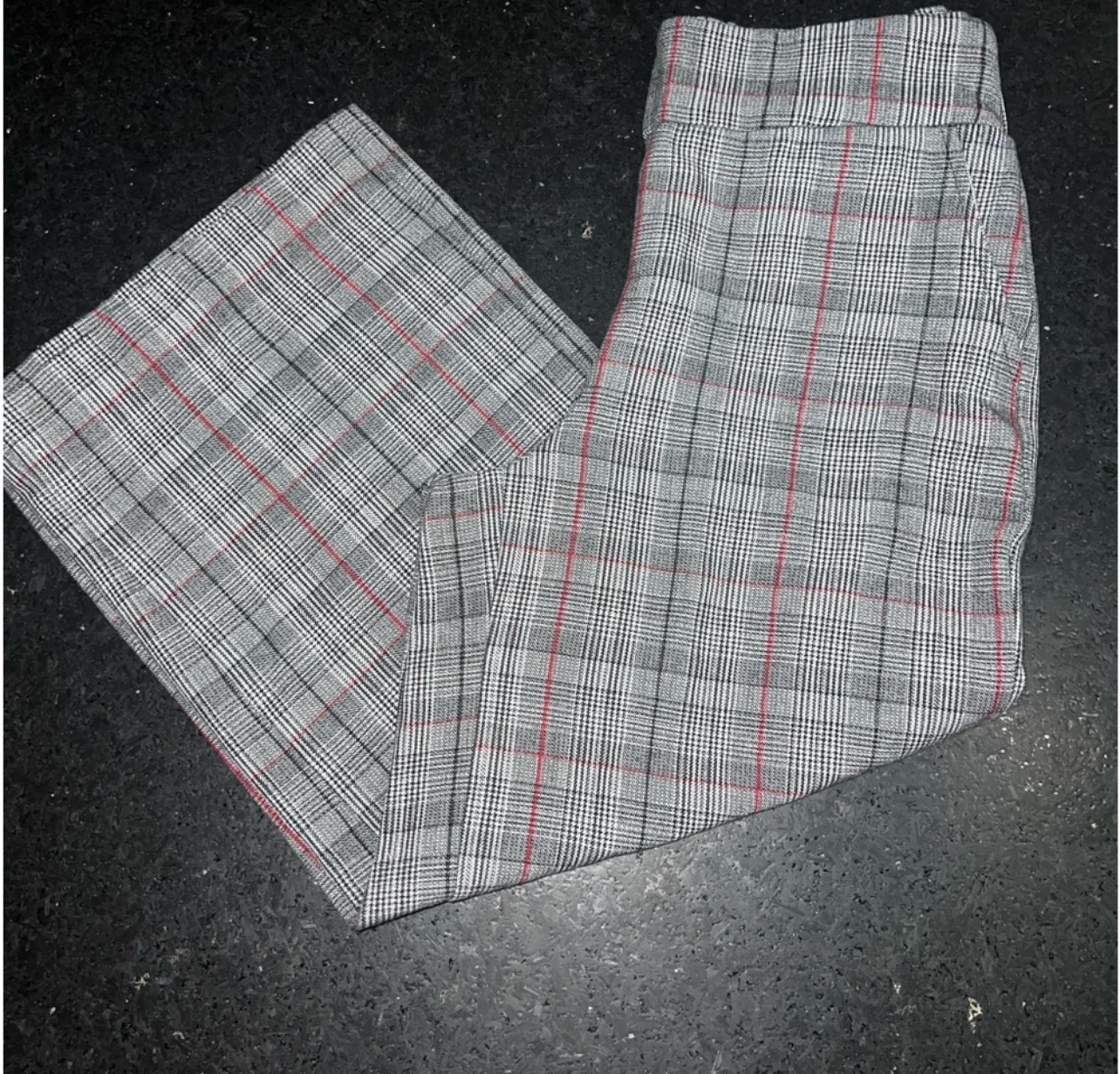 UEC CANDIE’S PLAID WIDE LEG PANTS SZ S