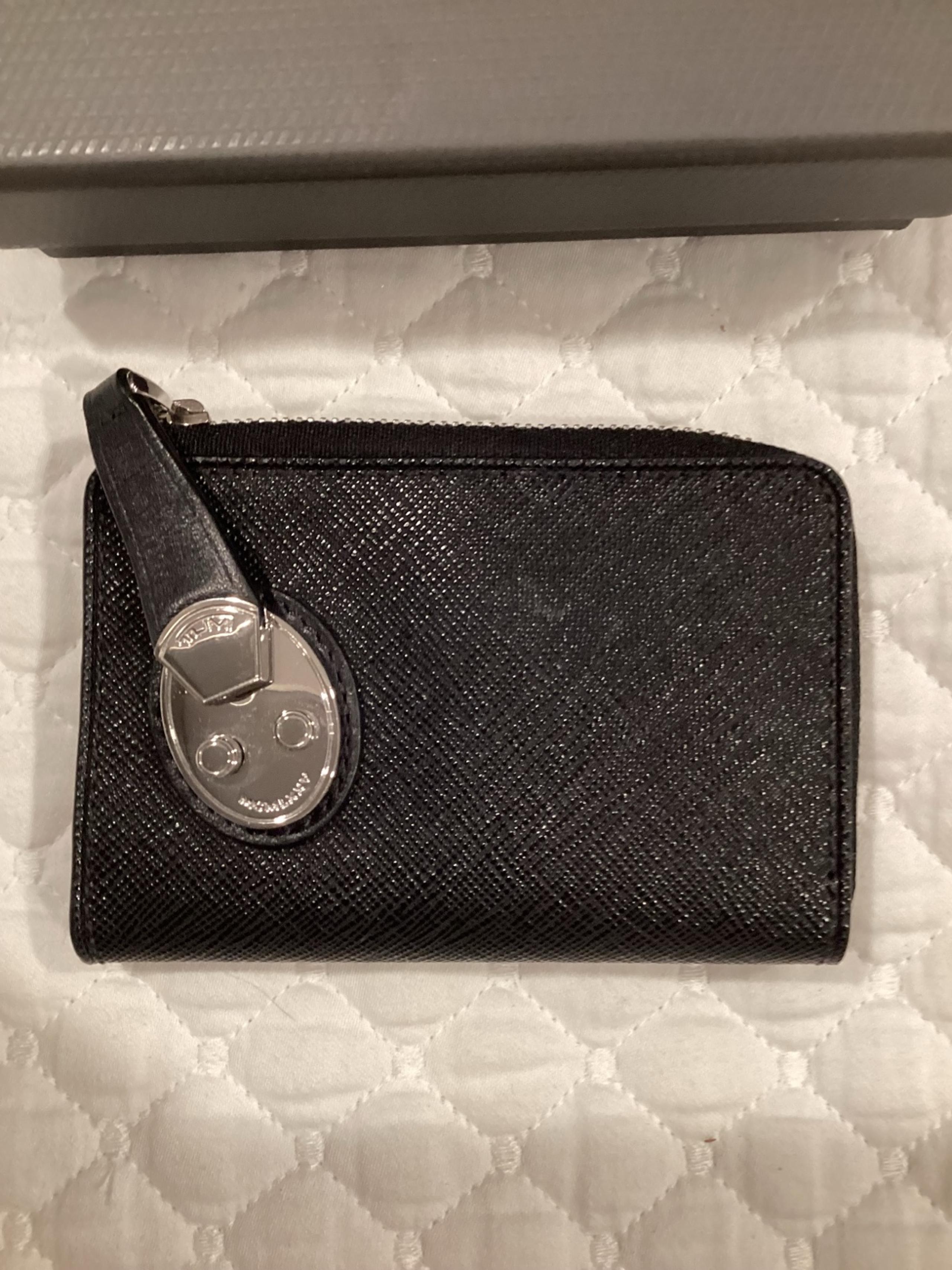 Tumi Black Leather Small Travel Wallet