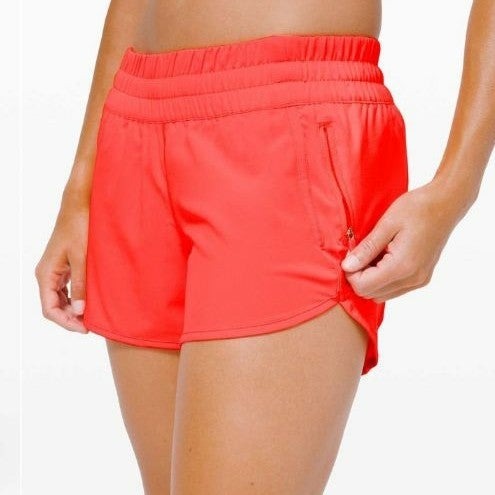 Tracker short seawheeze flare size 4