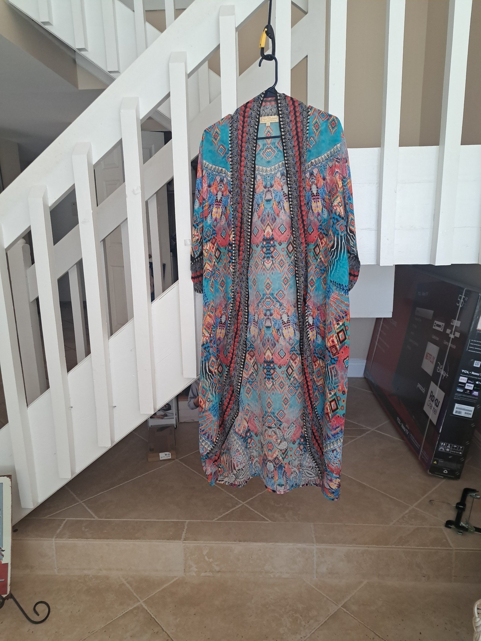 True Colours Beautiful Silk Open Front Maxi open front Duster Size runs about M