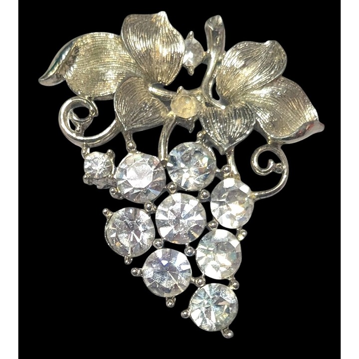 Vintage Lisner Grape Bunch Gold Tone Rhinestone Brooch