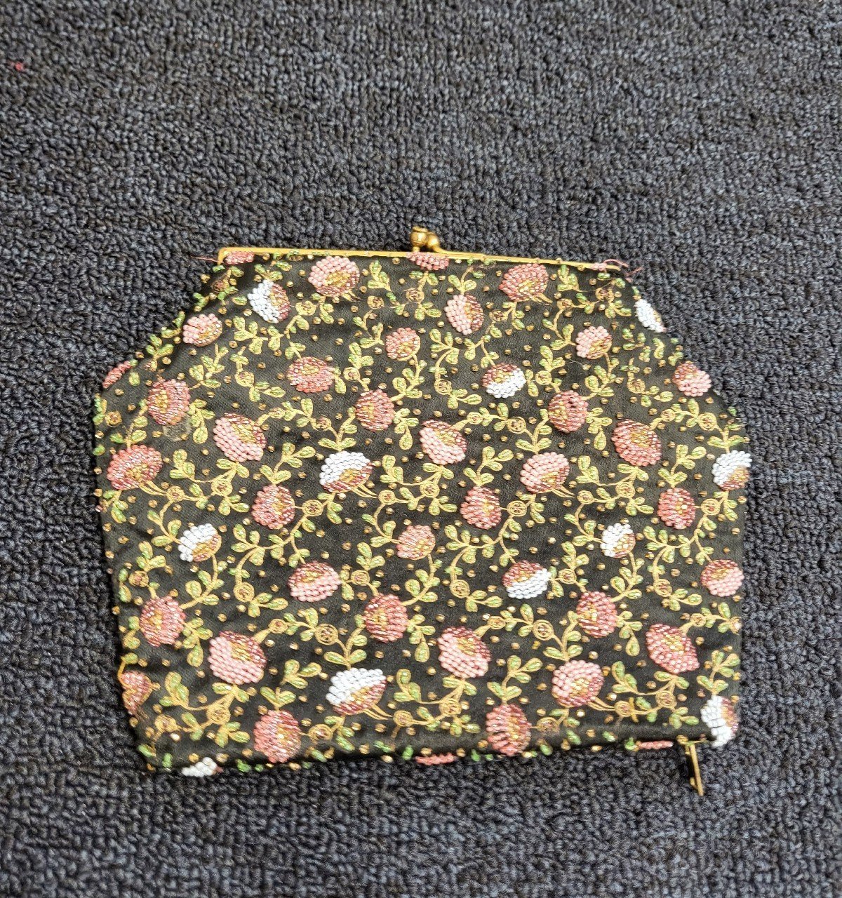 Vintage floral Double sided beaded clutch wallet