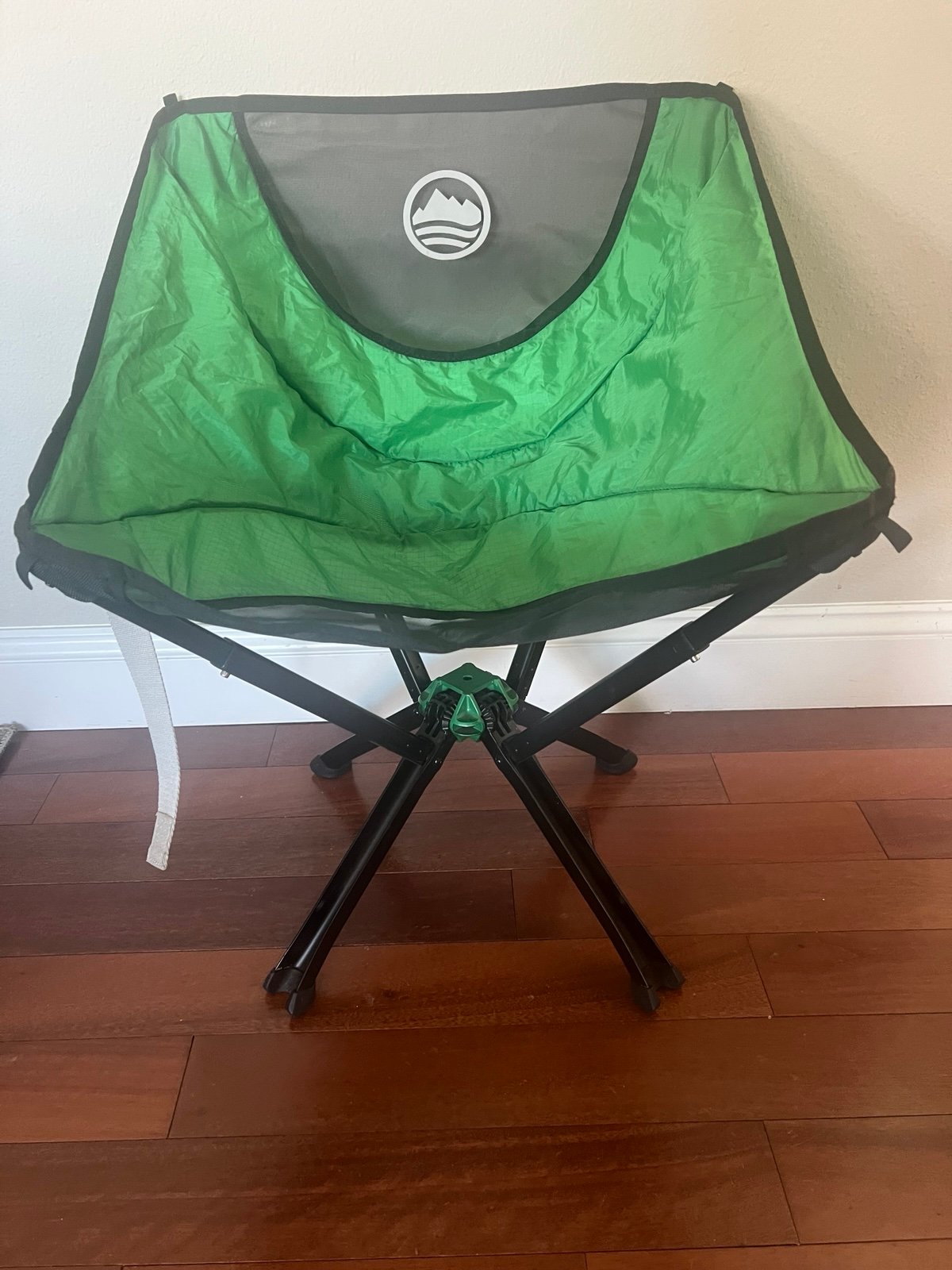 CLIQ Portable Chair - Lightweight Folding Chair for Camping - Supports 300 Lbs -
