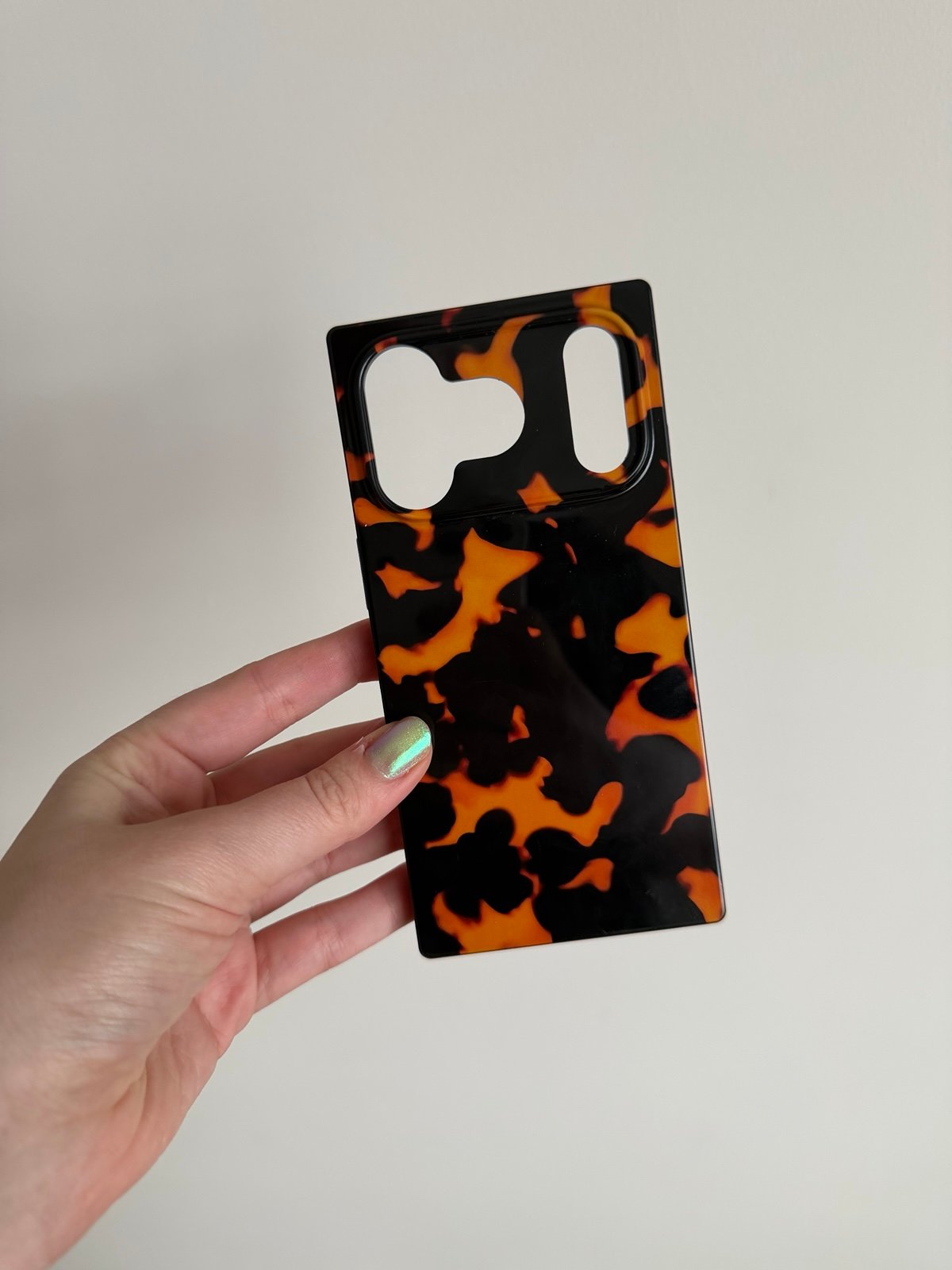FLAUNT Tortoiseshell iPhone 17 Pro Square Phone Case