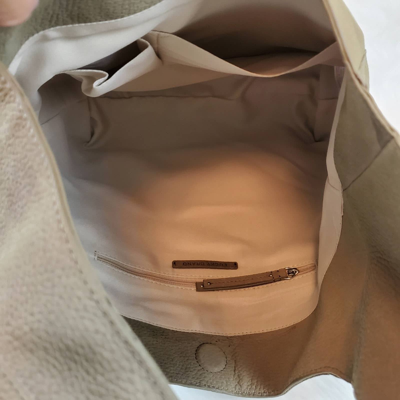 Lucky Brand Patti Leather hotsell Hobo Bag