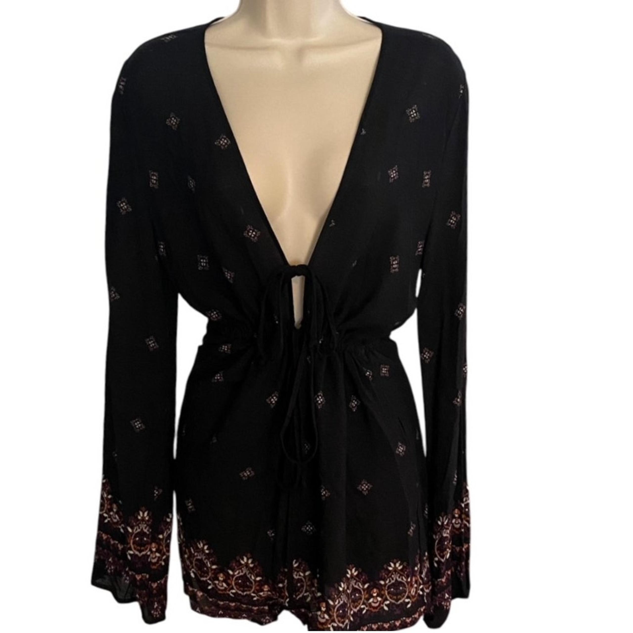 KENDALL & KYLIE Sexy Boho Black Paisley Low Cut Bohemian Romper ~ Women's MEDIUM